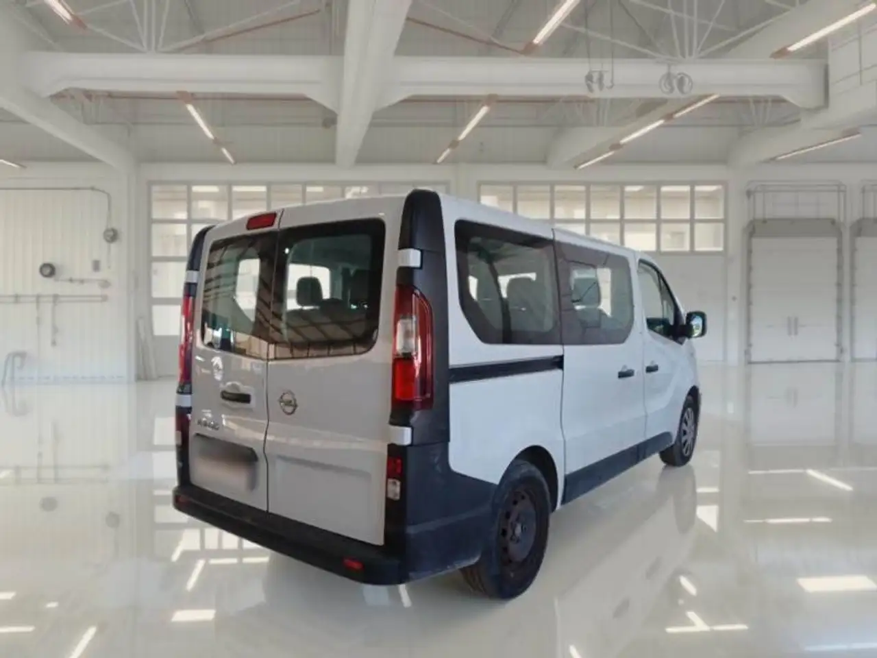 2018 Opel Vivaro Vivaro 9 POSTI combi 1.6 cdti 95cv L1H1, photograph 3