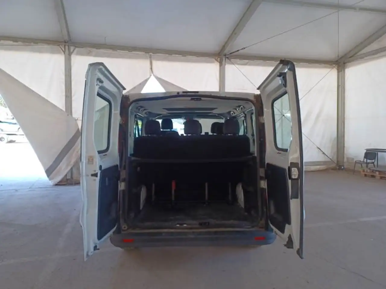 2018 Opel Vivaro Vivaro 9 POSTI combi 1.6 cdti 95cv L1H1, photograph 5