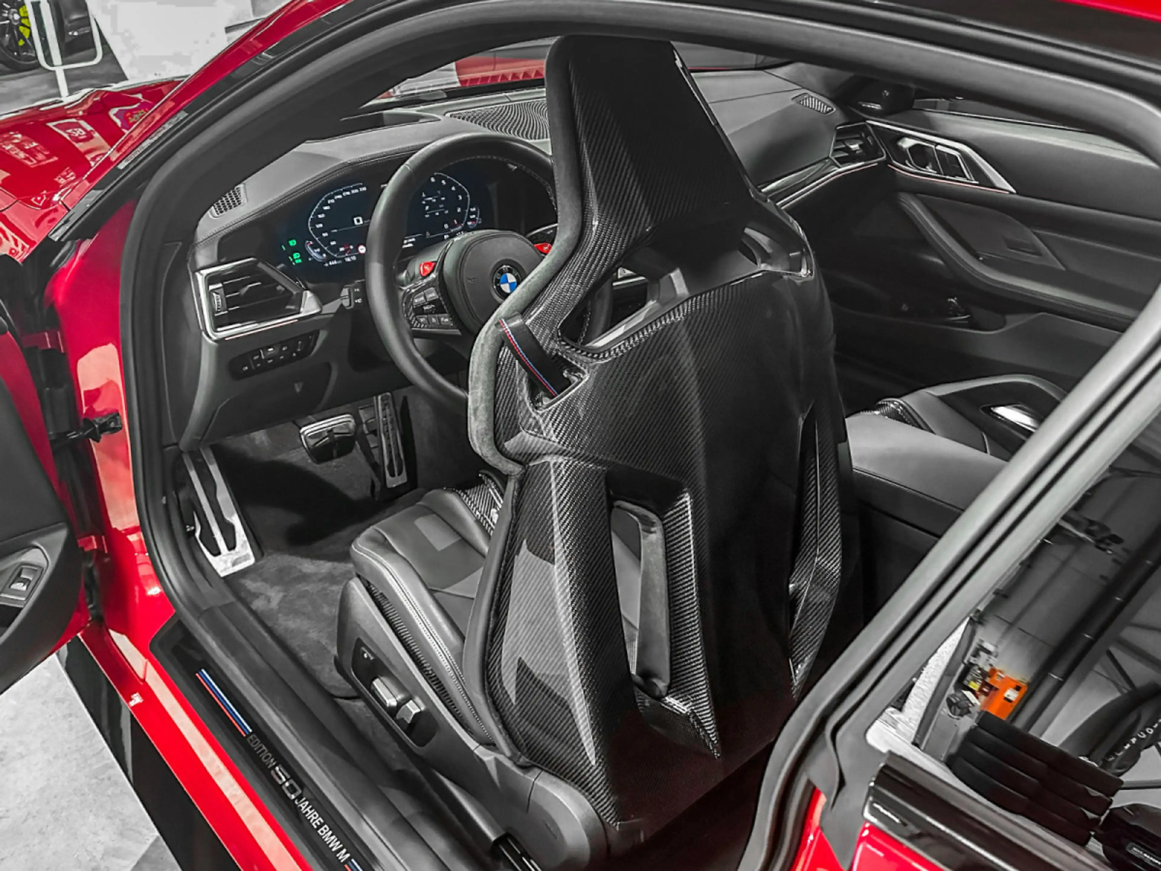 BMW M4 Competition 50 Jahre Edition M/ AKRAPOVIC EXHAUST — photo 7