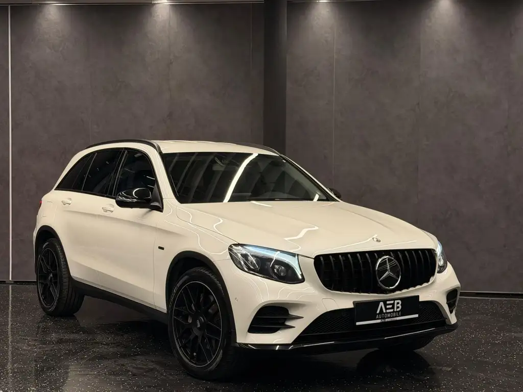 Mercedes-Benz GLC 350 2017 из Европы — купить под ключ