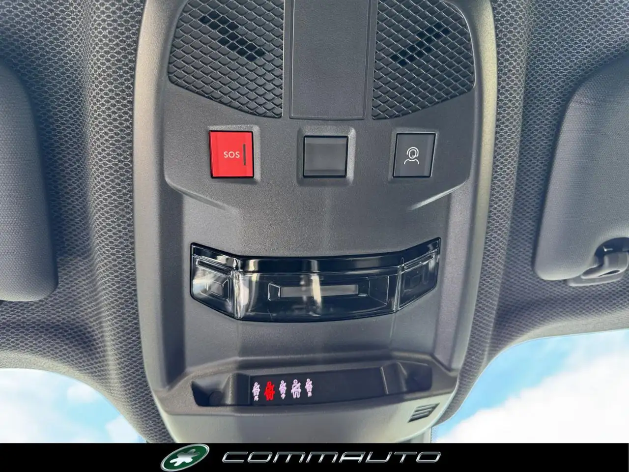 Jeep Avenger 1.2 Turbo 110 CV MHEV Summit 24