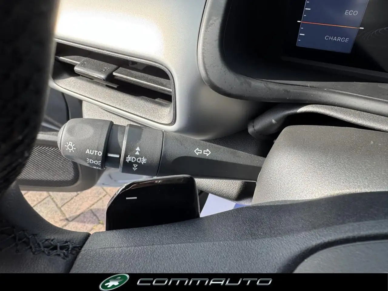 Jeep Avenger 1.2 Turbo 110 CV MHEV Summit 18