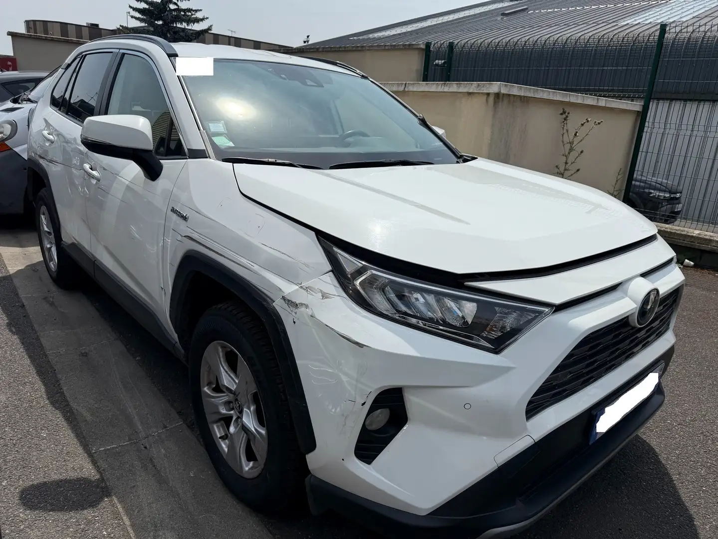 Toyota RAV 4 13300ht HYBRIDE 218CH DYNAMIC 2WD Blanc - 2