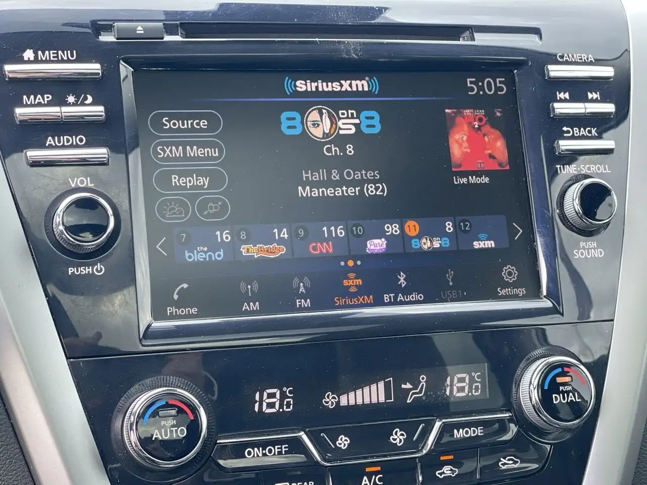 Nissan Murano снимка Nissan Murano