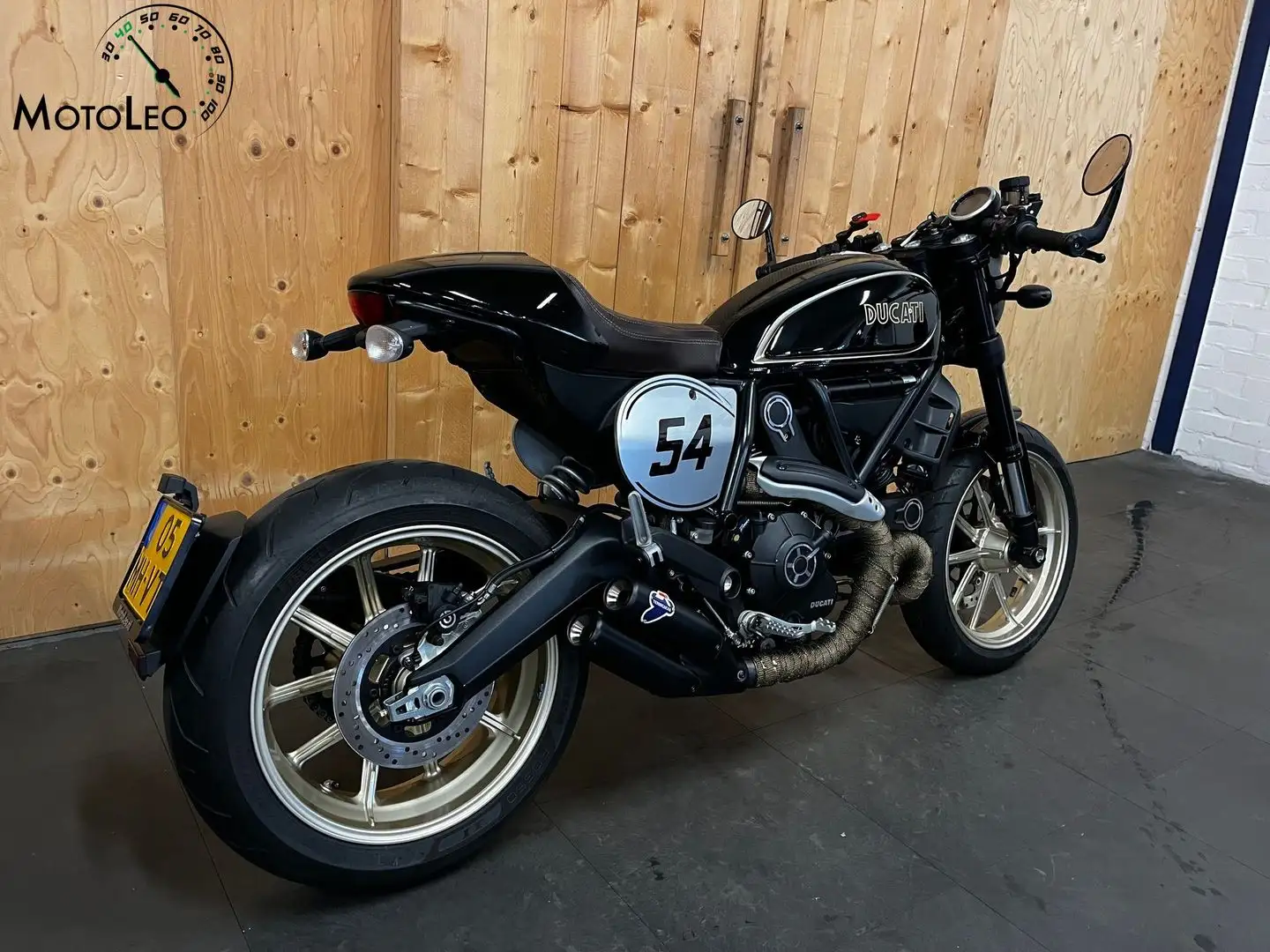 Ducati Scrambler CAFE RACER Negro - 2