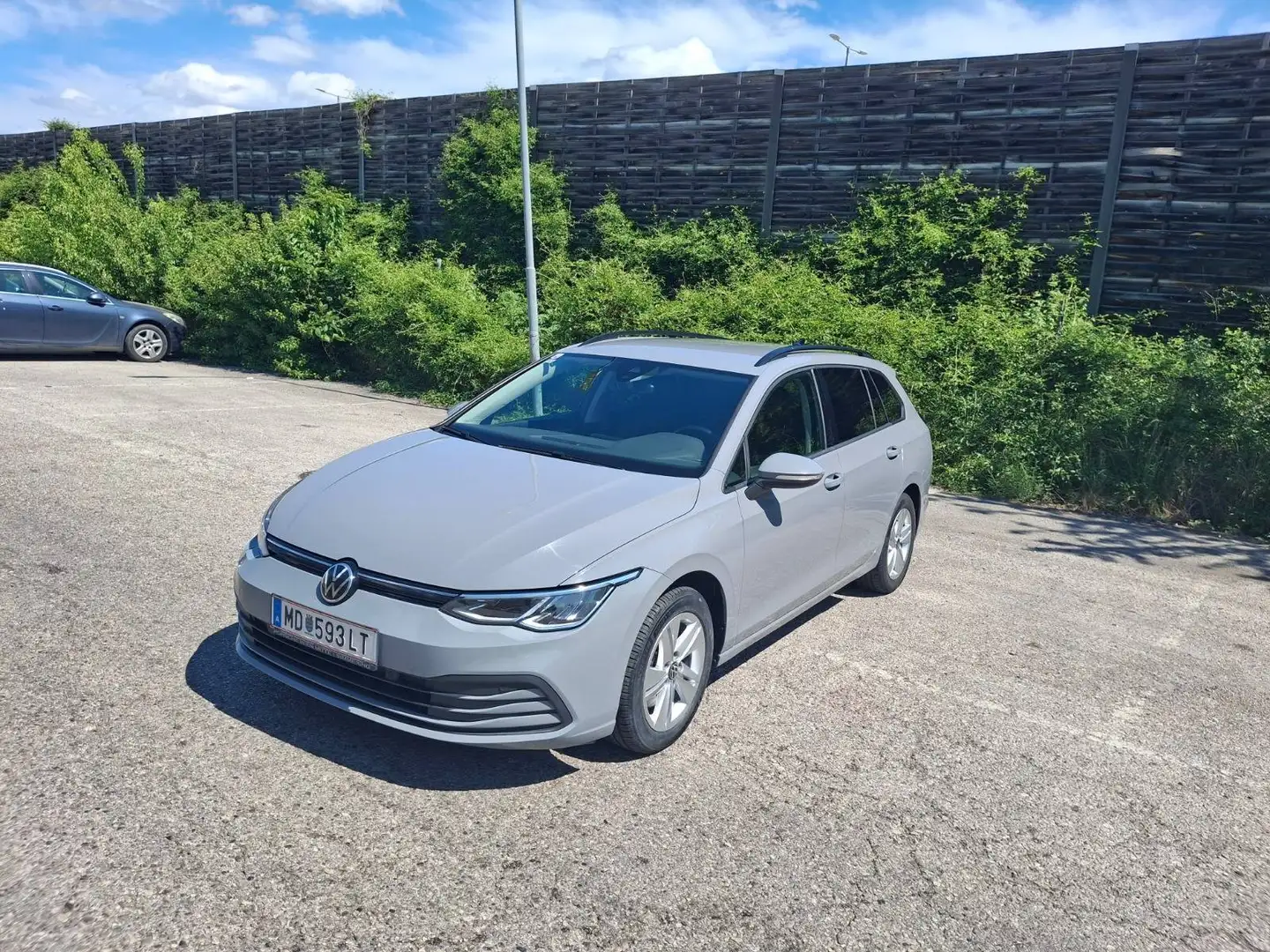 Volkswagen Golf Variant Golf Variant 2,0 TDI Life Life Grau - 1