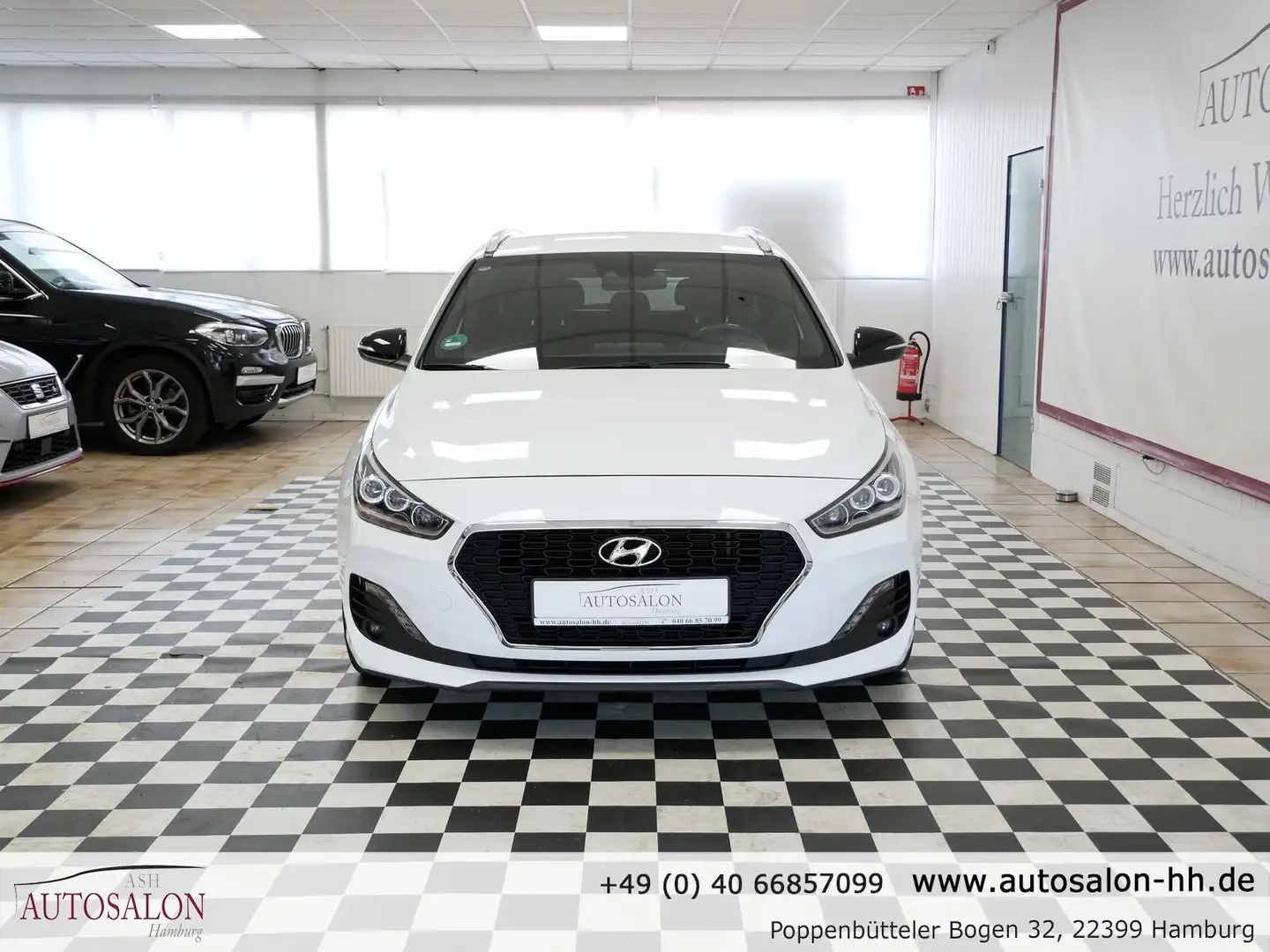 Hyundai i30 cw Passion+*2Vorb*LED Schein.*Hyun. Serviceg*Kam*N Weiß - 2