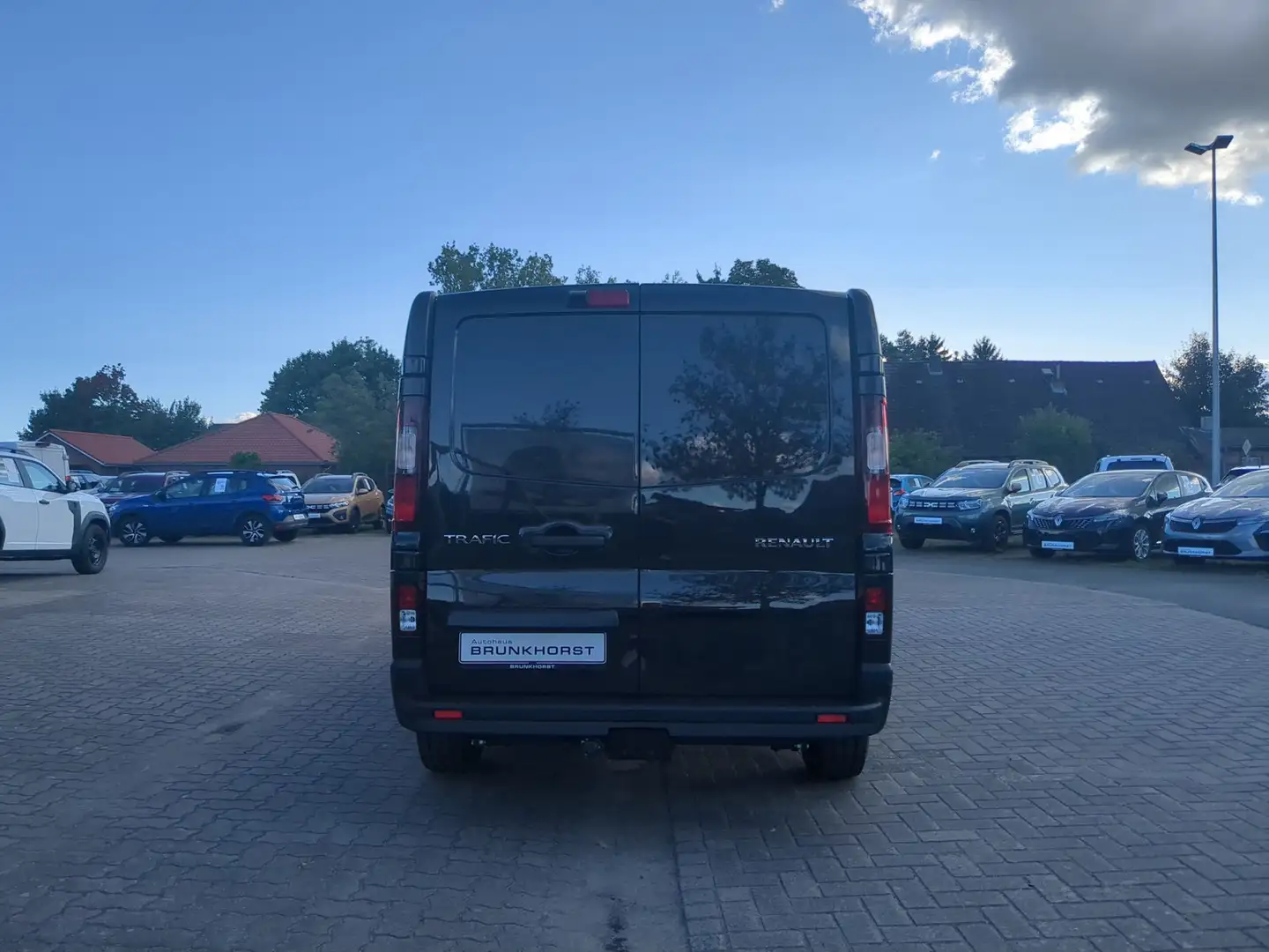 Renault Trafic EXTRA dCi 170 AT9 L2H1 3.0t AHK Negru - 2