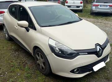 Clio 1.2 75CV 5 porte Wave