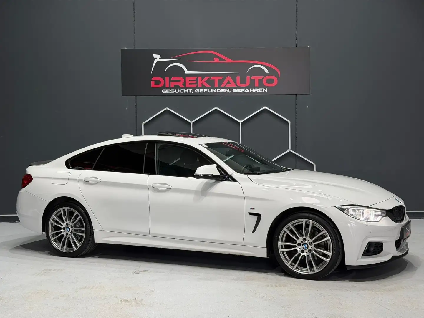BMW 420 420 d xDrive*MPaket* Weiß - 1