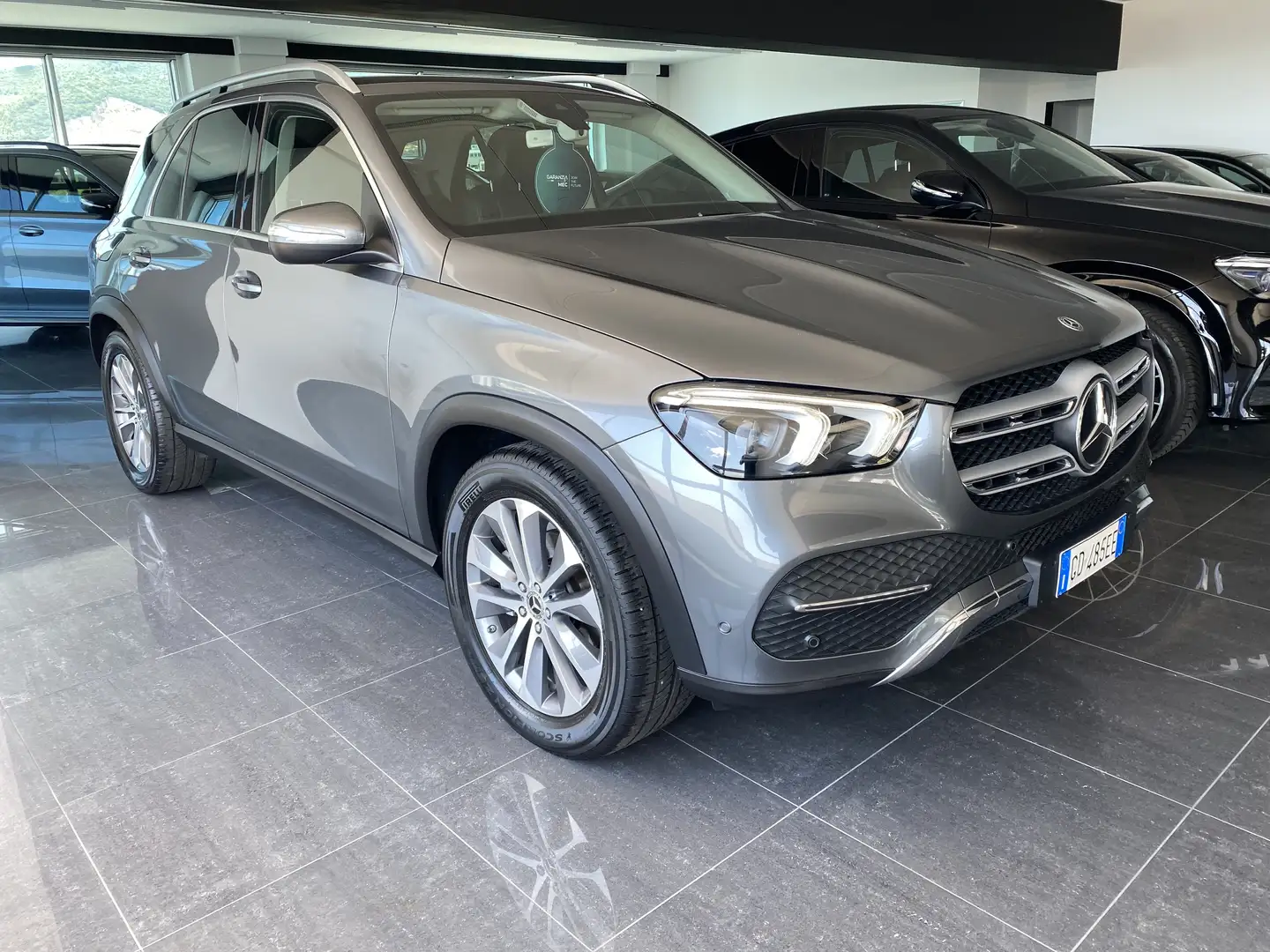 Mercedes-Benz GLE 300 d Sport 4matic CERCHI 20'/CARPLAY/AIRMATIC/LUCI 64 Grijs - 1