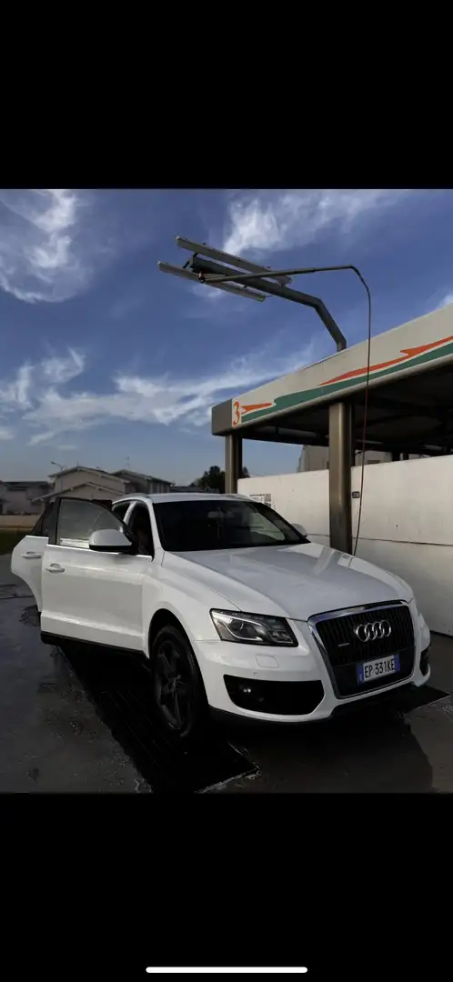 Audi Q5 2.0 TDI quattro Stronic - 1