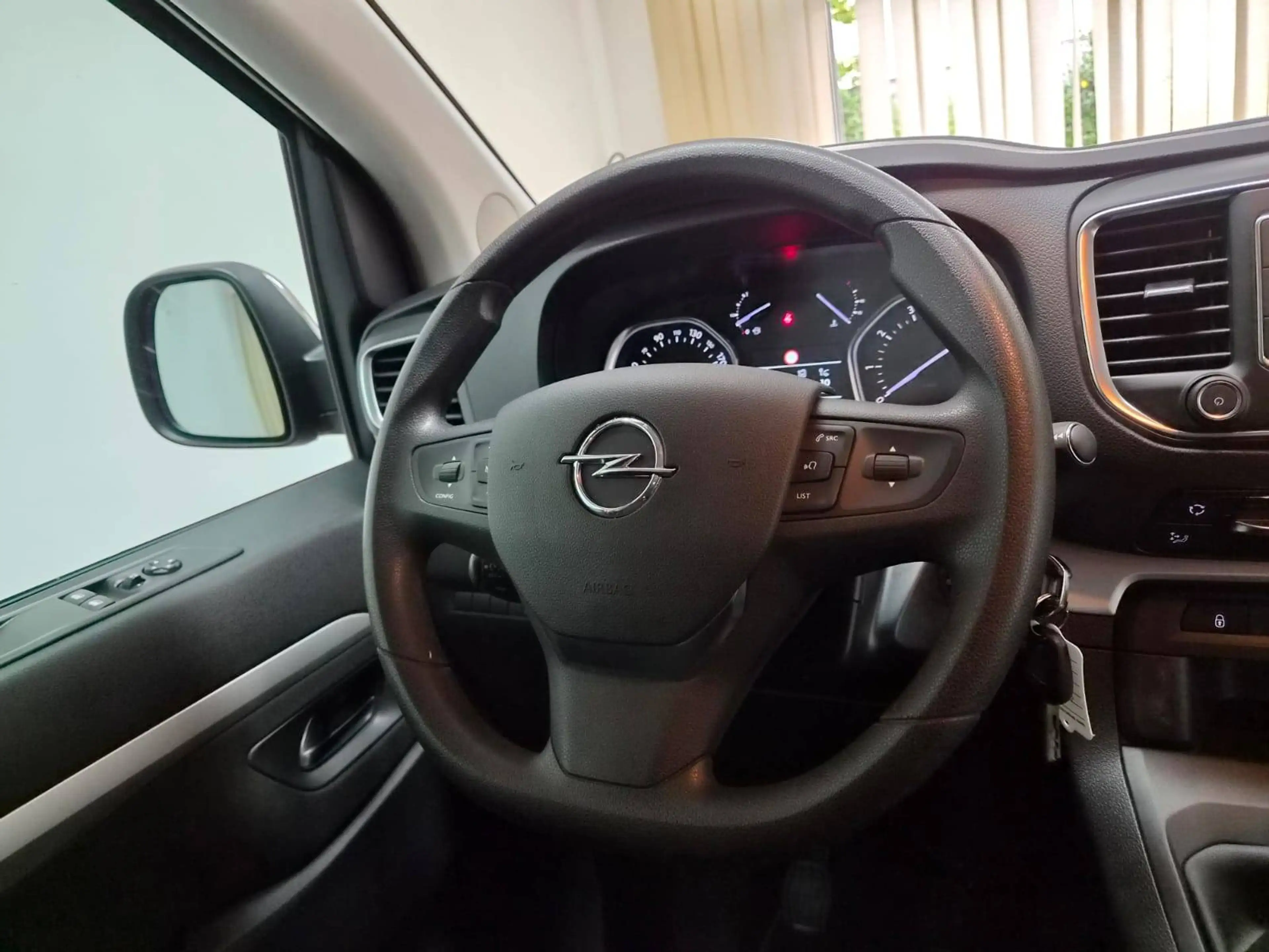 Opel Zafira Life Edition M 2.0D Xenon Head up Display Navigation Anhängerkupplung L2 — photo 11