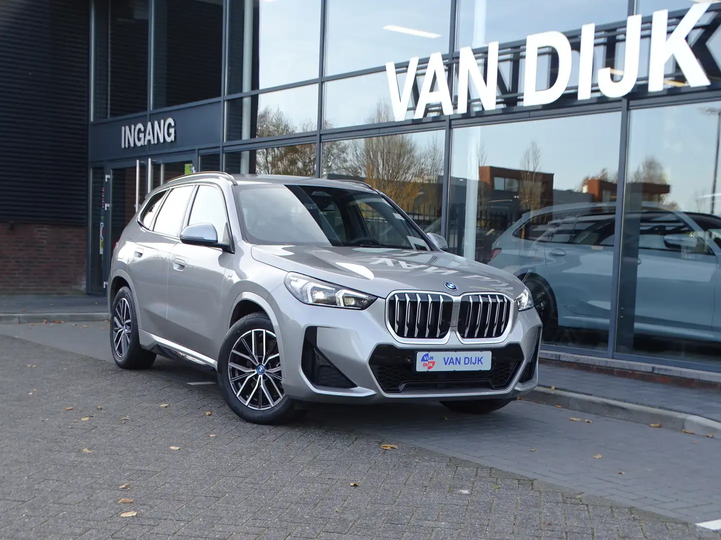 BMW X1 xDrive25e M Sportpakket Premium-Pack Ada.Led Keyle Plateado - 1