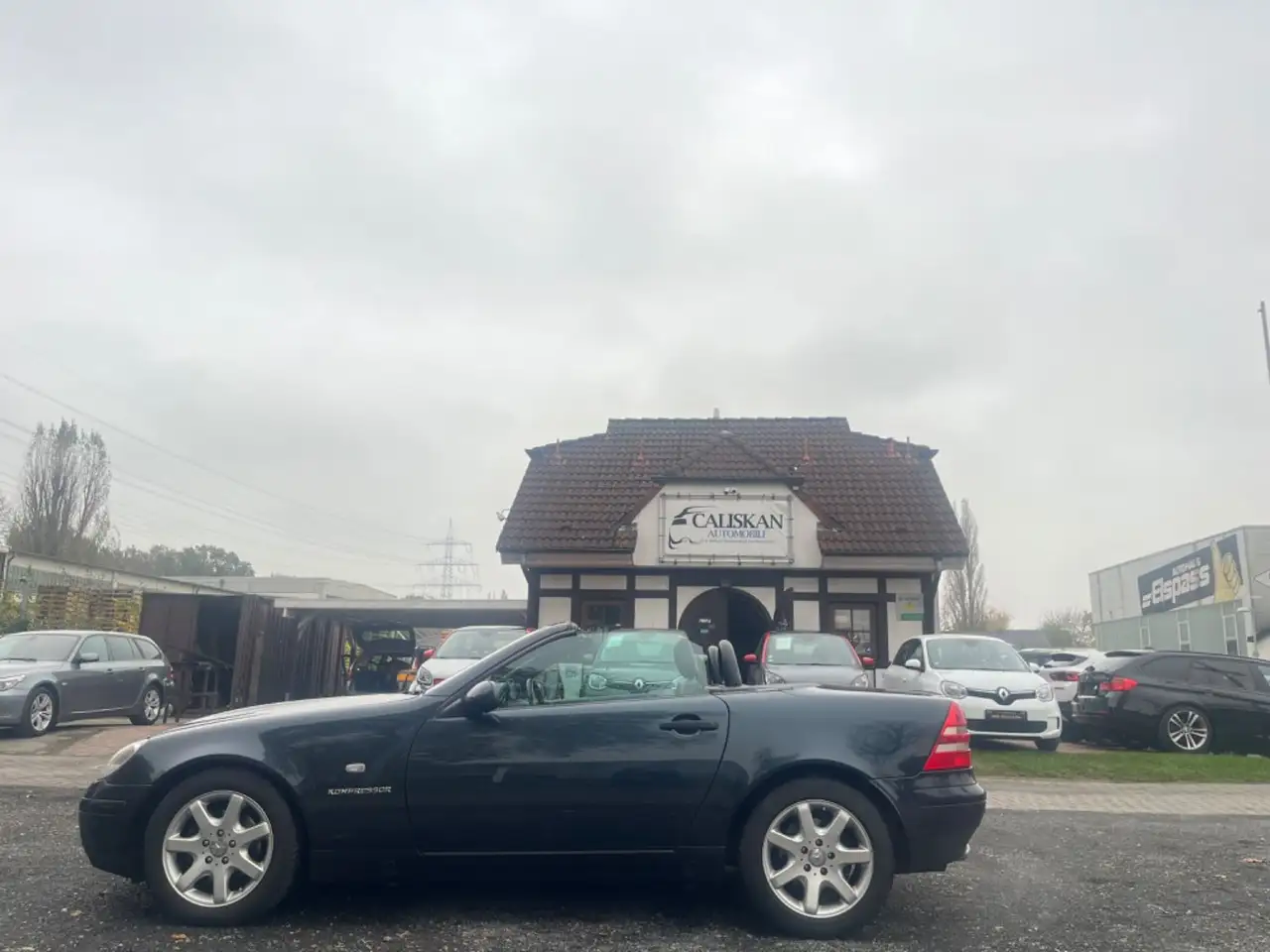 Mercedes-Benz SLK 230