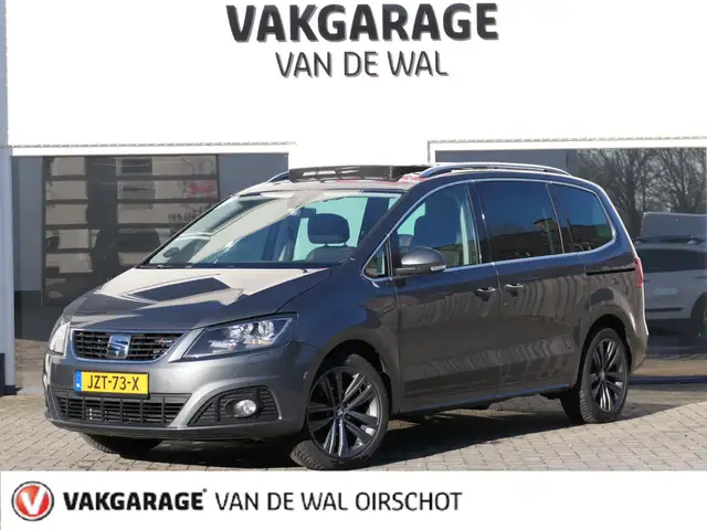 SEAT Alhambra FR-Line | 7-persoons | Panoramadak | Trekhaak | Me