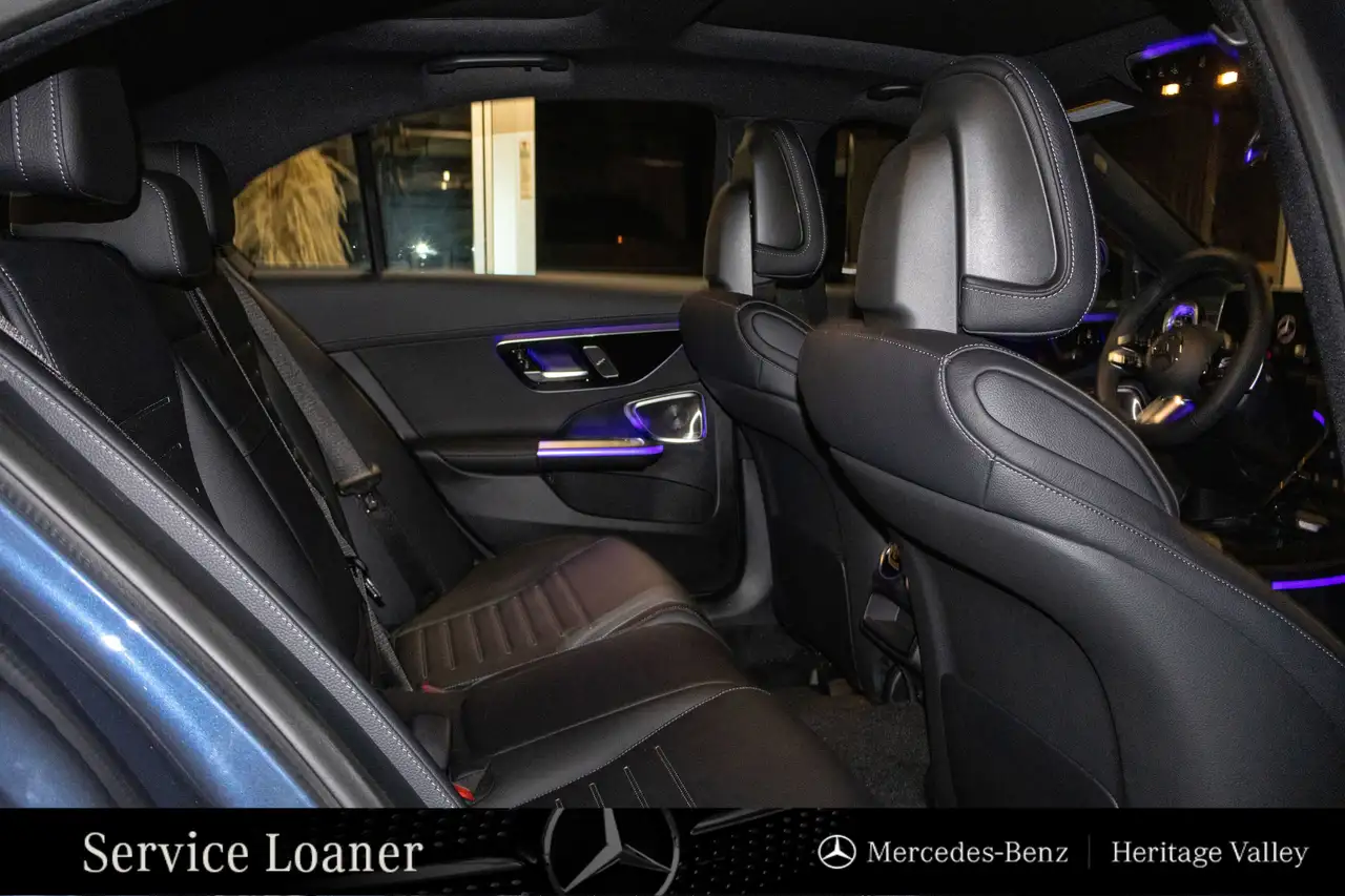 Mercedes-Benz C-Class снимка Mercedes-Benz C-Class