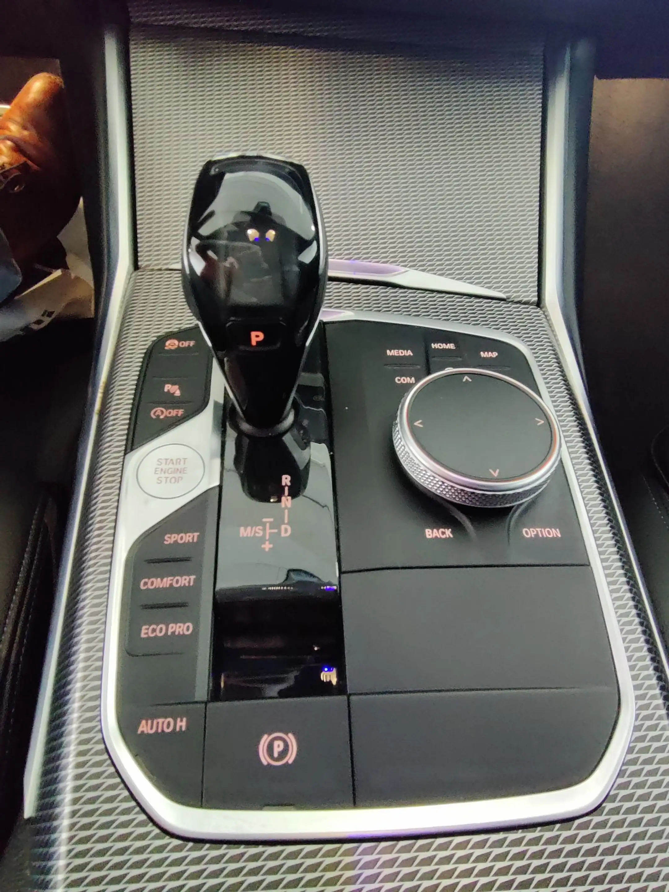BMW M3 M-Pack / LED / Apple-Android / Sfeerverlichting — photo 11