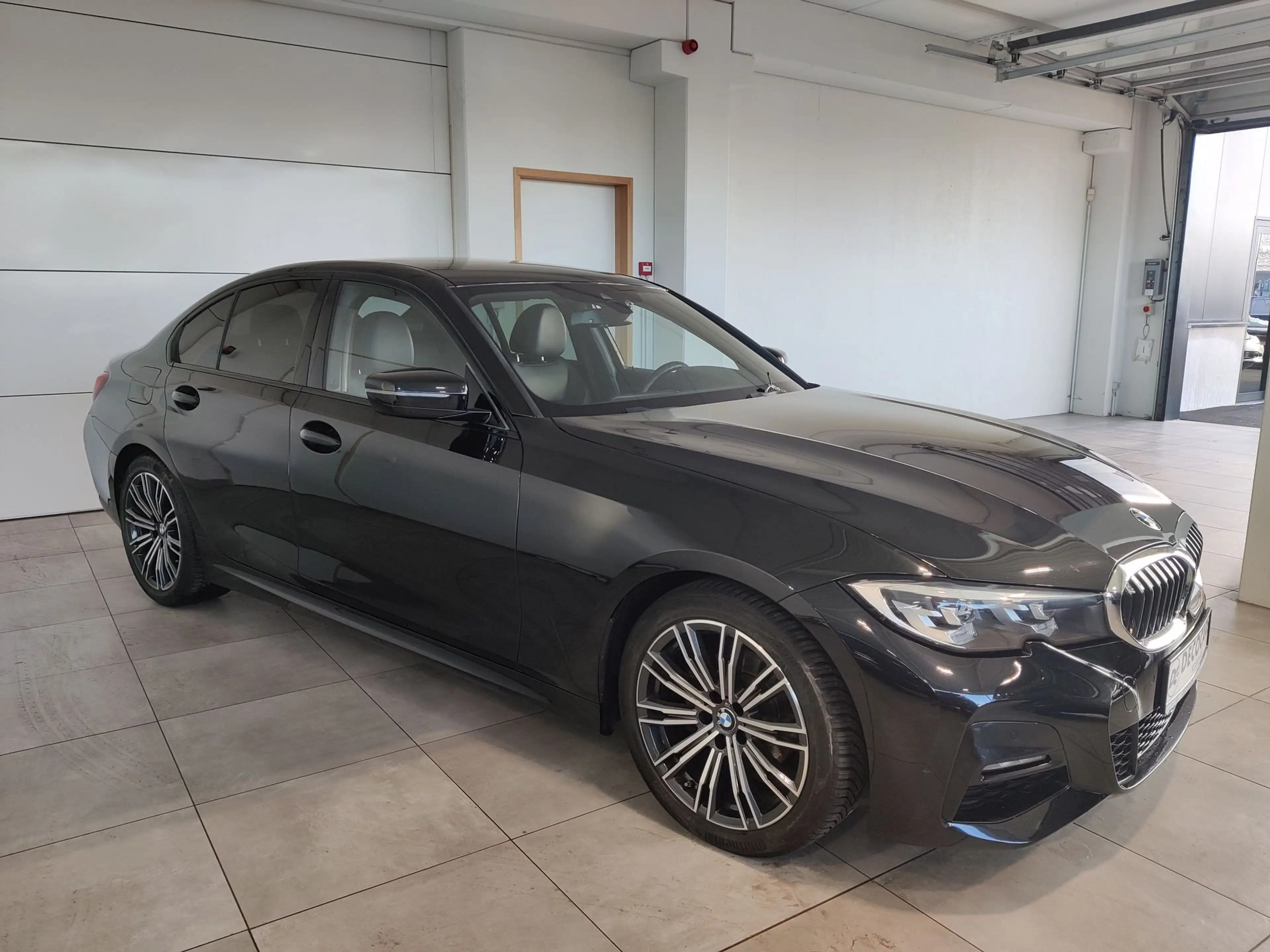 BMW M3 M-Pack / LED / Apple-Android / Sfeerverlichting — photo 2