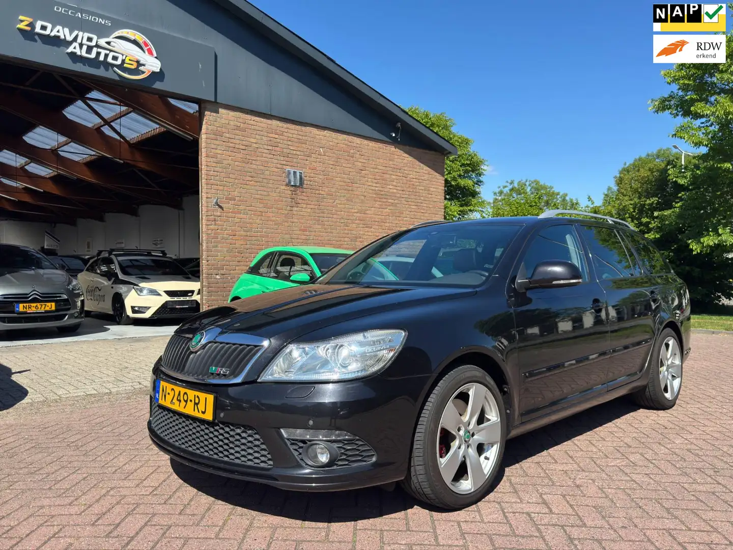 Skoda Octavia Combi 2.0 TFSI RS Automaat Opendak stoelver Noir - 1