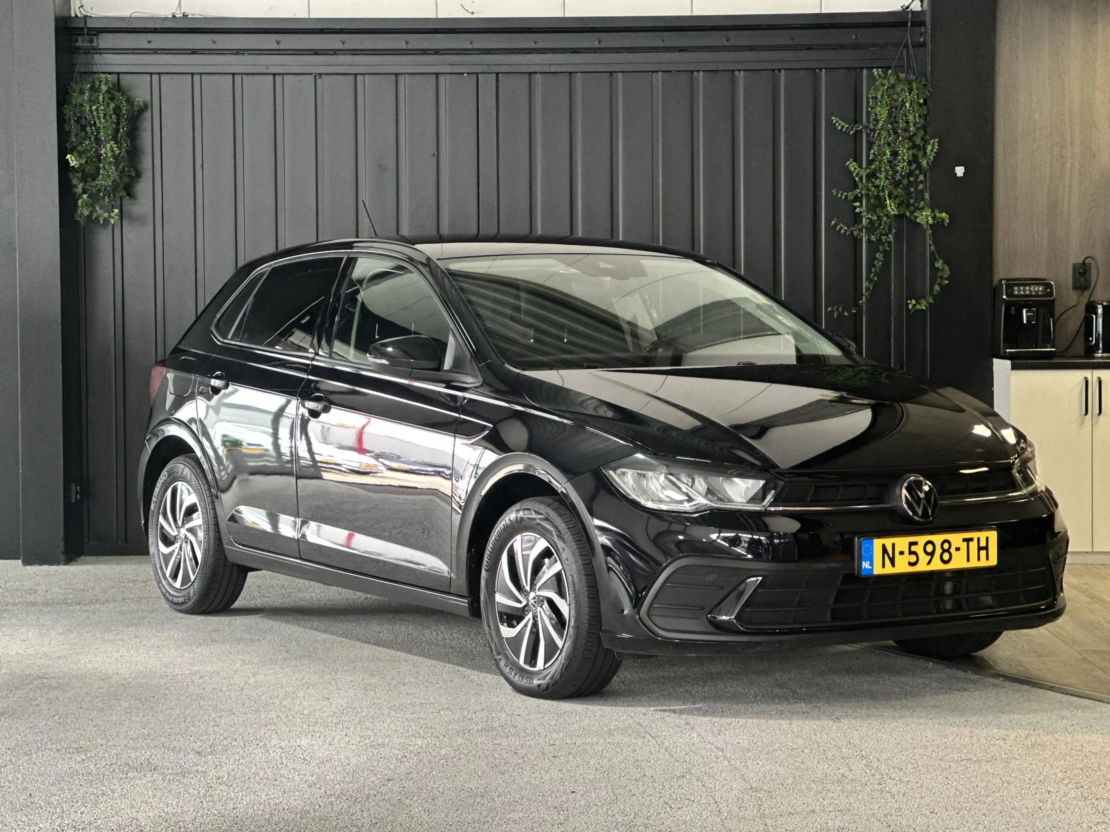Volkswagen Polo 1.0 TSI Life | Carplay | Cruise Control Adaptief | — photo 3