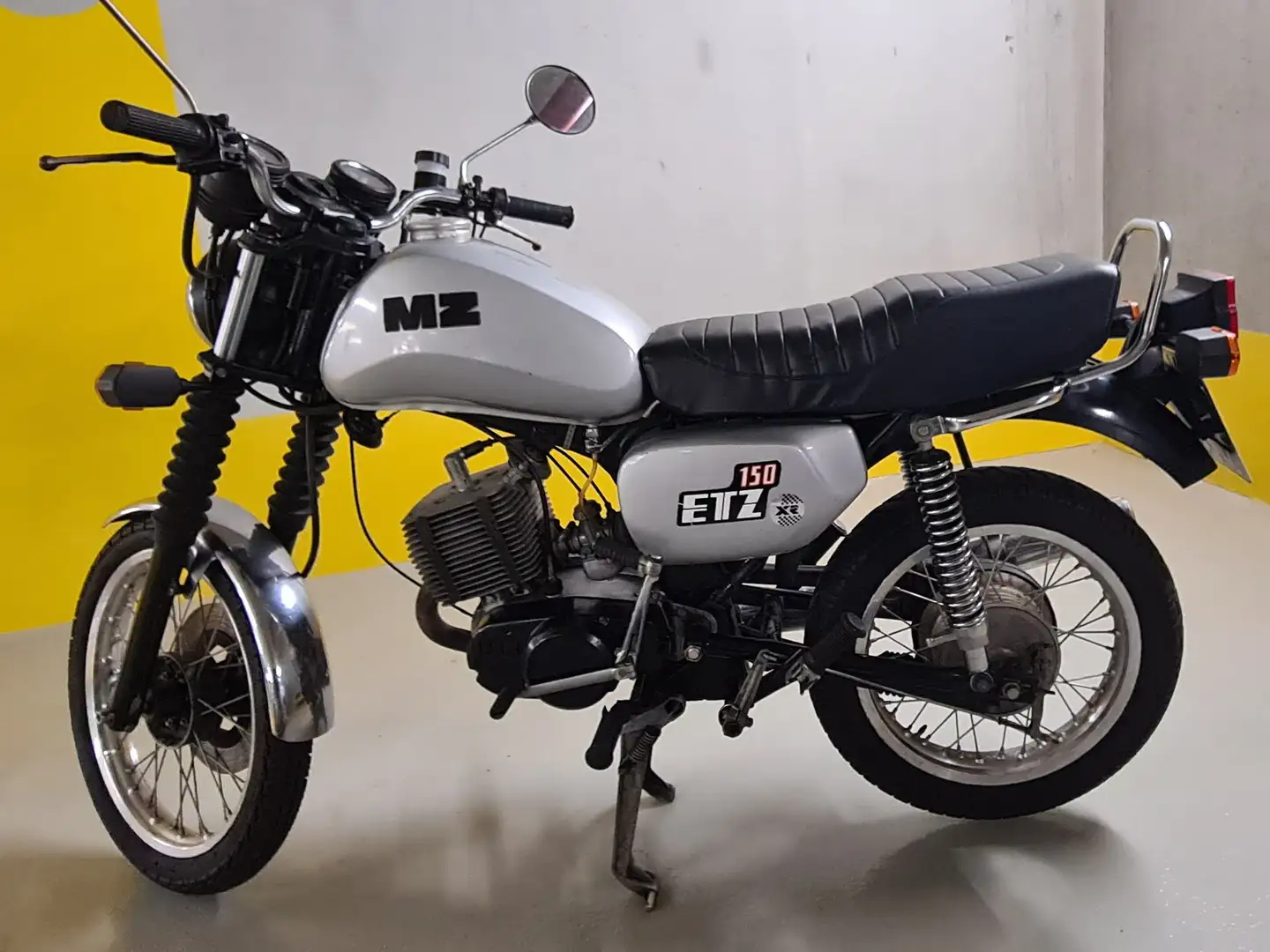 MZ ETZ 150 Vape und Scheibenbremse Сірий - 2