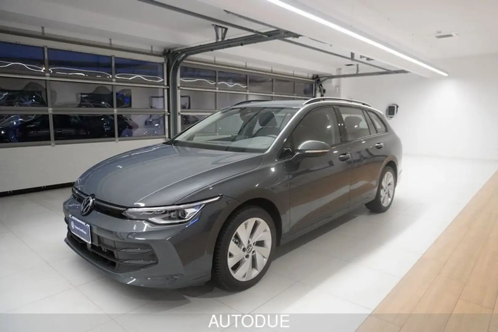 Volkswagen Golf Variant VARIANT 1.5 ETSI ACT LIFE DSG 115CV Szürke - 1