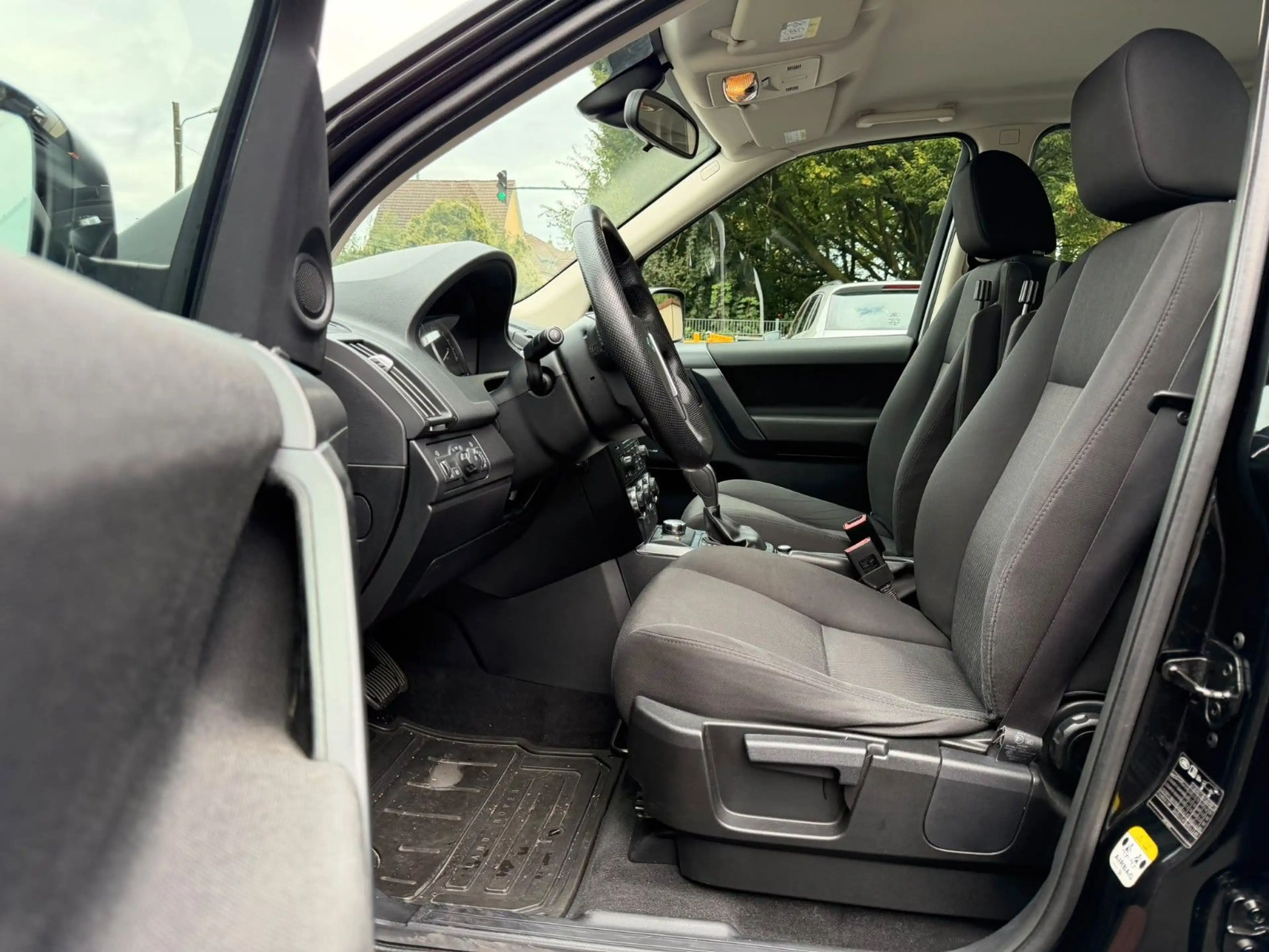 Land Rover Freelander 2 S TD4 Navi-PDC-AHK-2.HAND- — photo 9