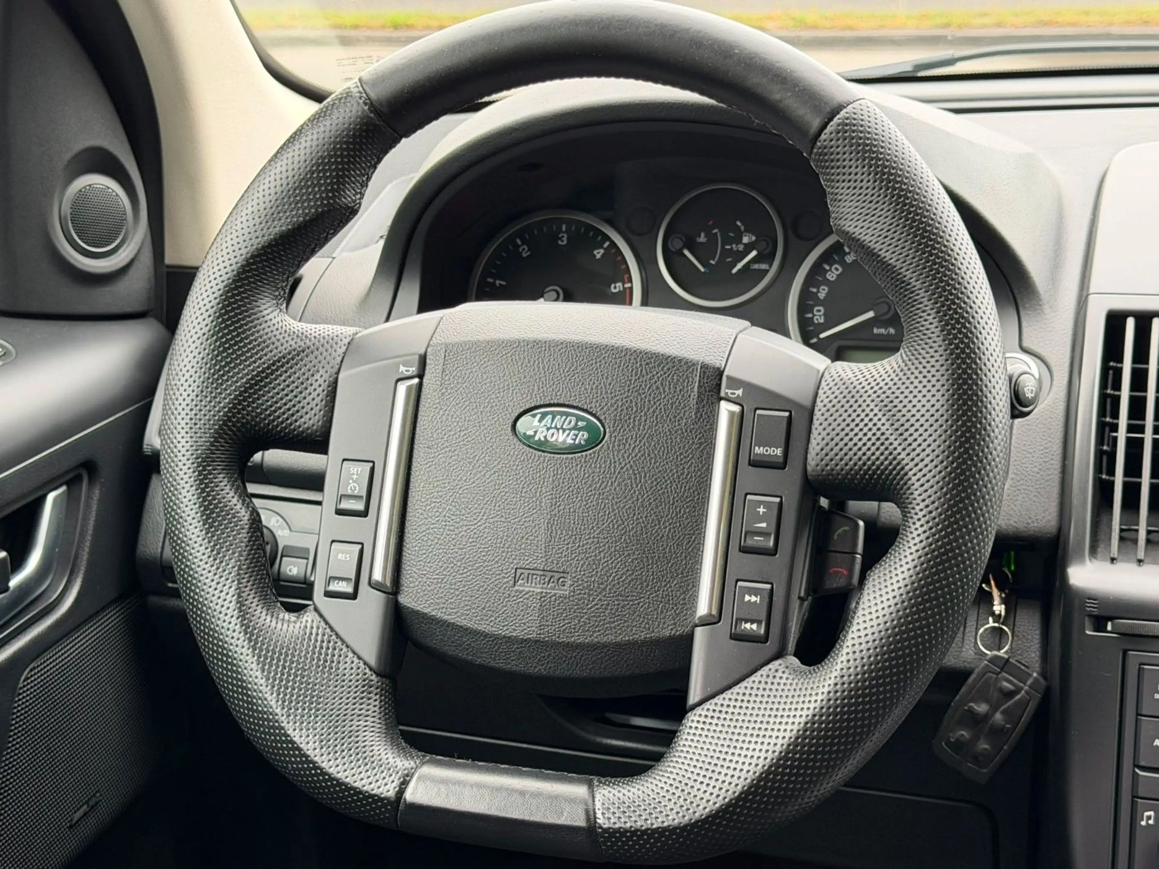 Land Rover Freelander 2 S TD4 Navi-PDC-AHK-2.HAND- — photo 13