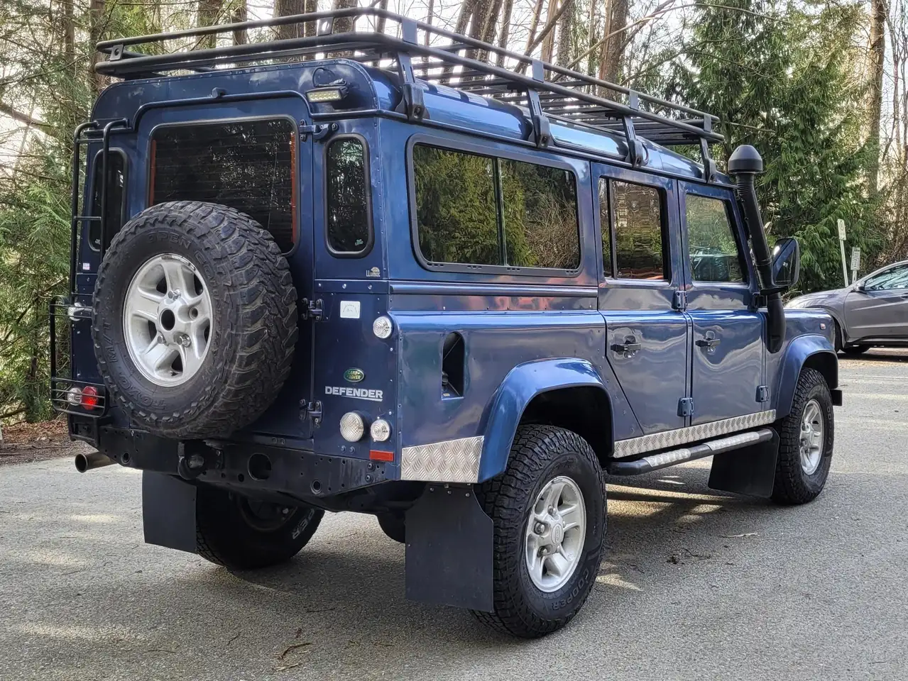 Land Rover Defender снимка Land Rover Defender