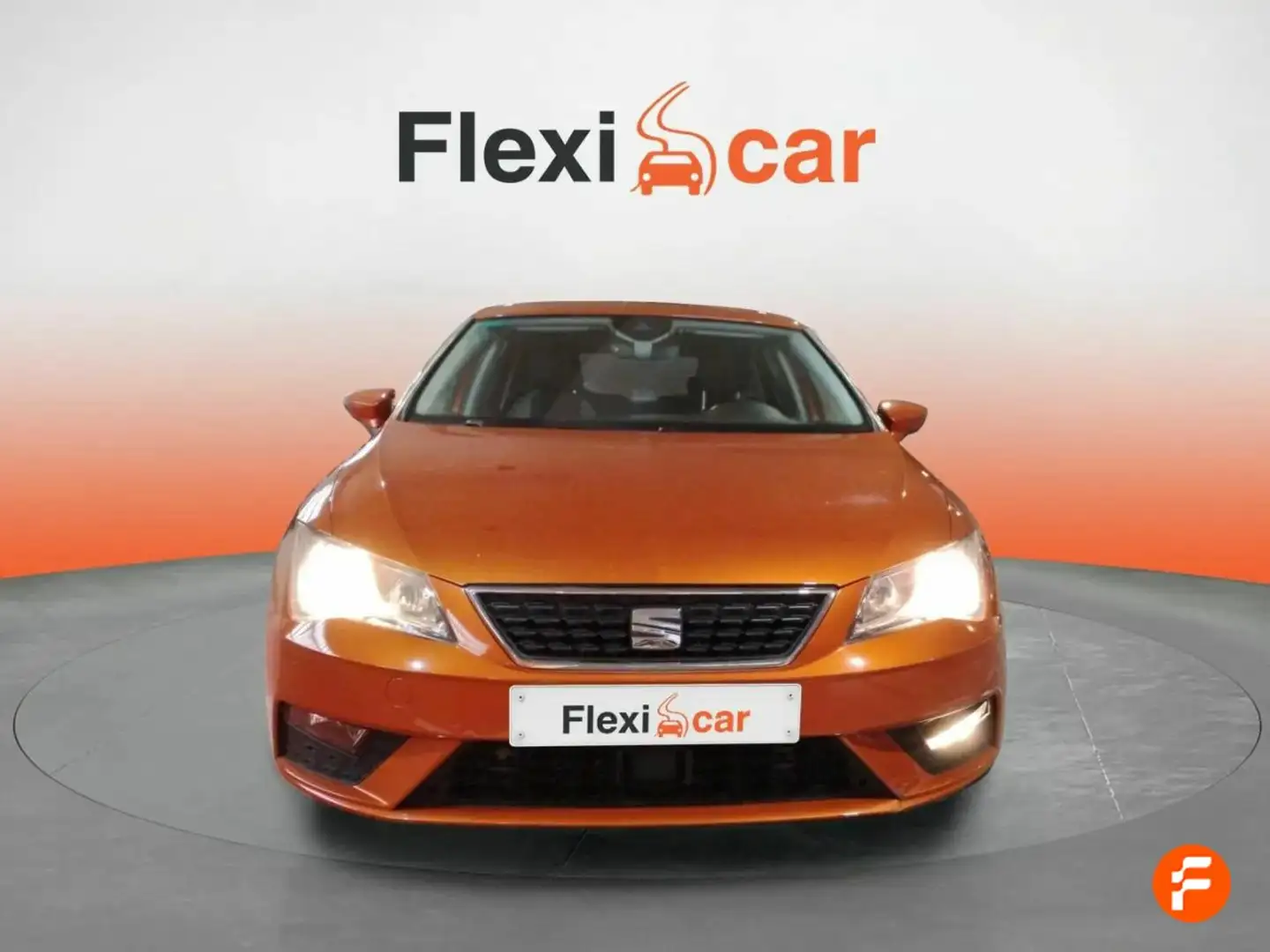 SEAT Leon ST 1.0 EcoTSI S&S Style Oranj - 2