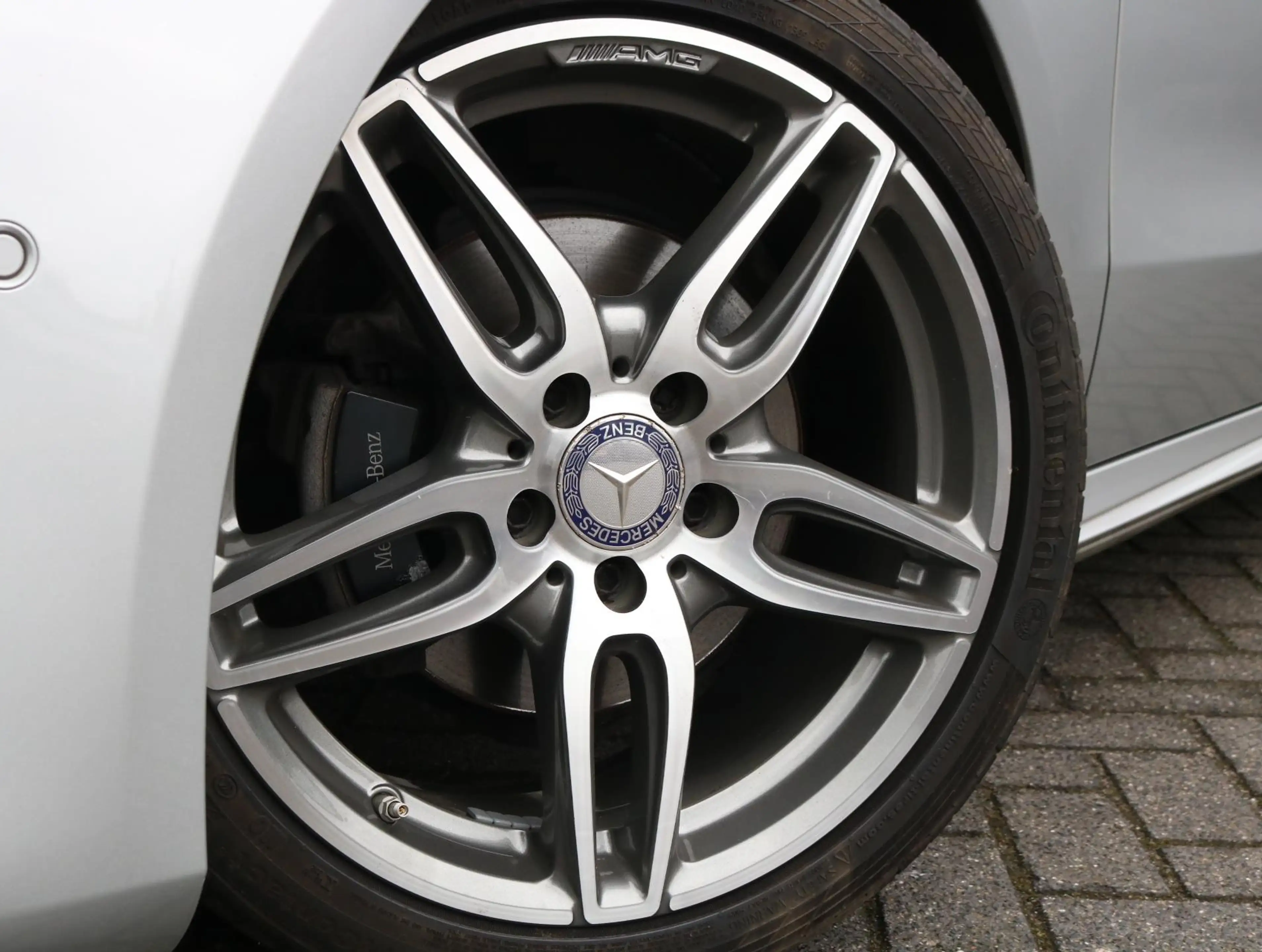 Mercedes-Benz A 180 AMG Line | Panoramadak | Apple Carplay — photo 9