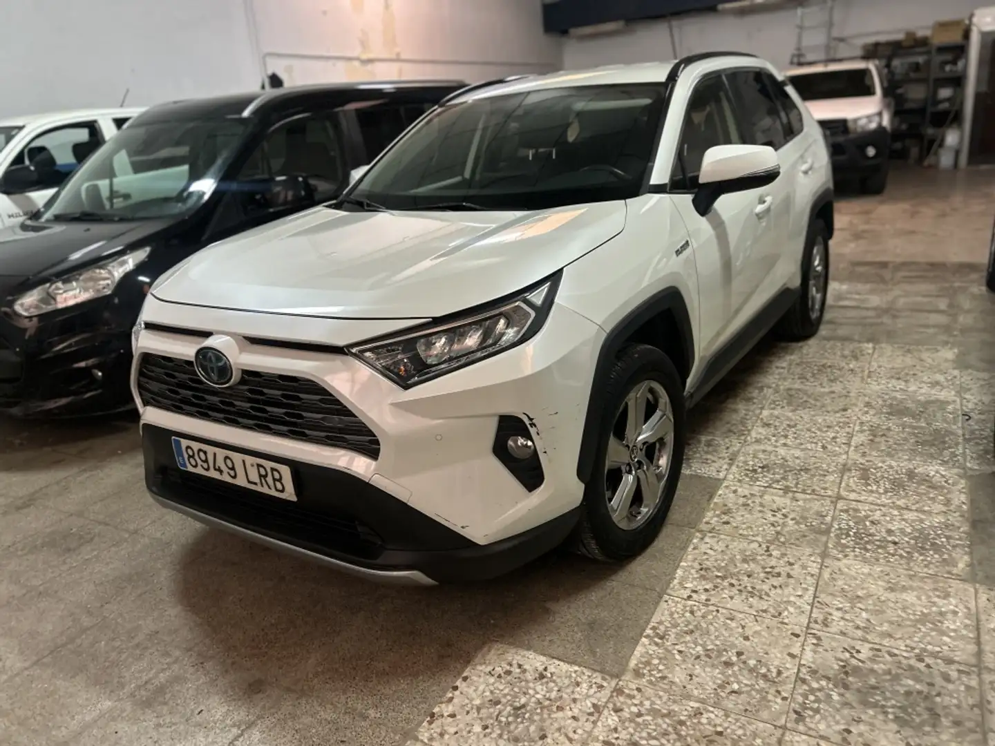 Toyota RAV 4 2.5 hybrid 2WD Advance Blanco - 2