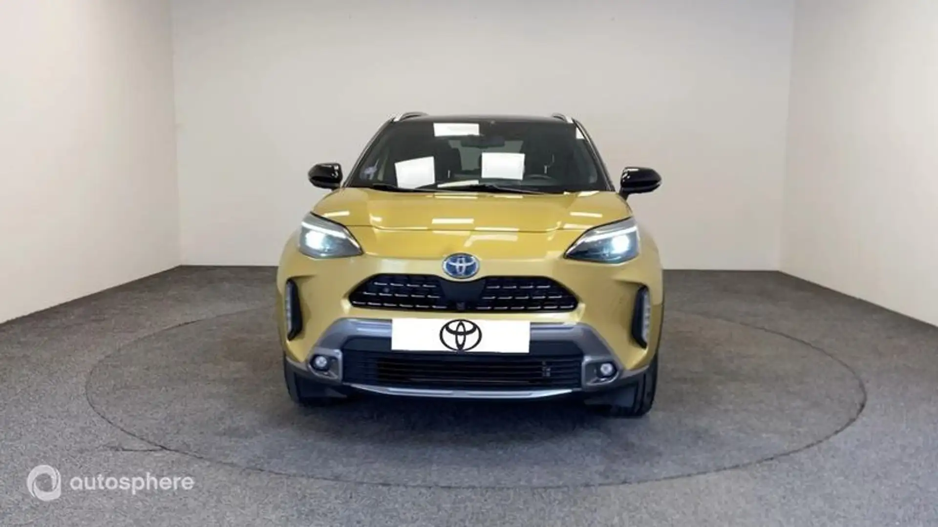 Toyota Yaris Cross 116h Première AWD-i MY21 - 2