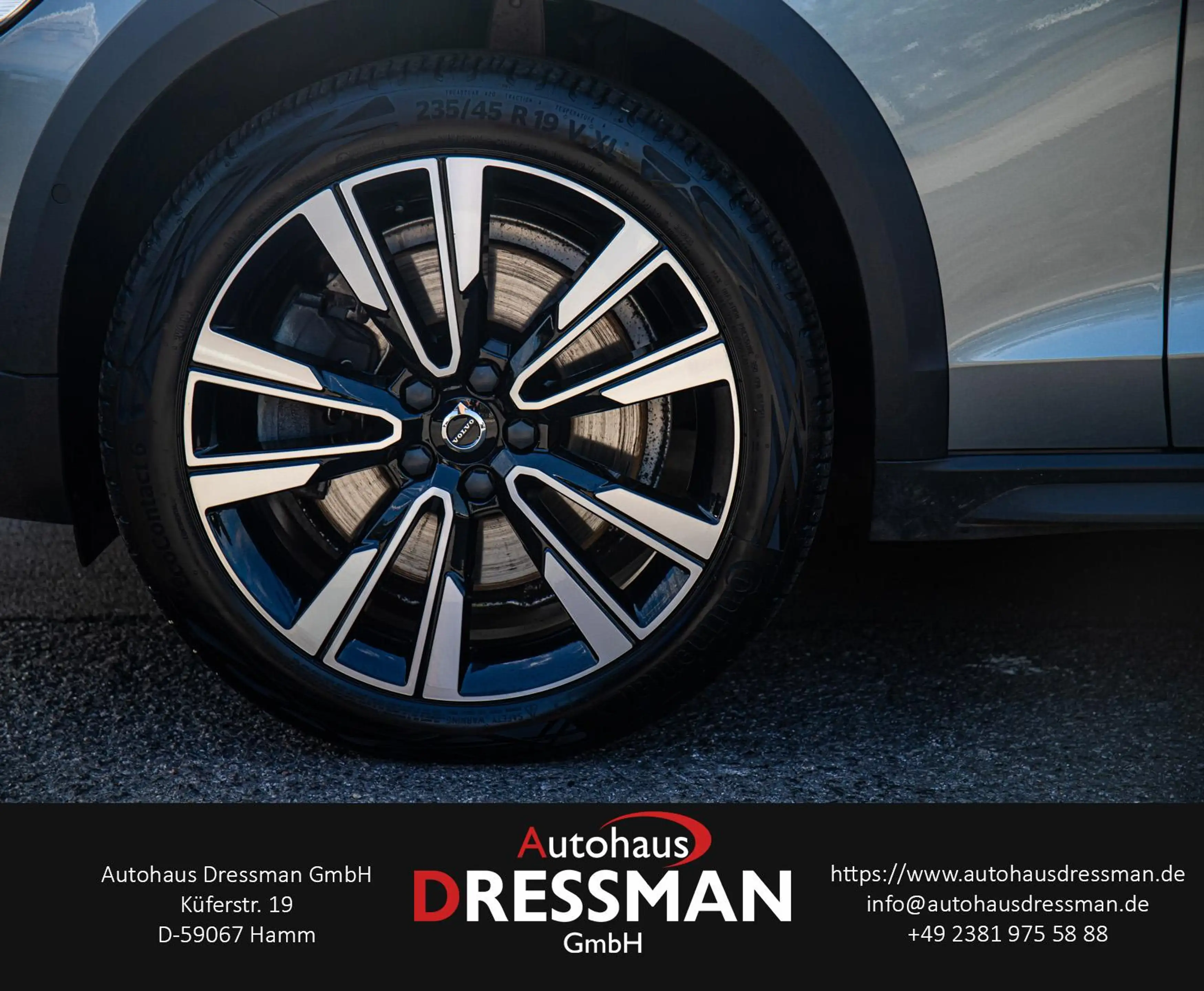 Volvo V60 Cross Country PRO PANO 360° LED SHZ STANDHZG — photo 8
