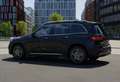 Mercedes-Benz EQB 300 4MATIC PTS Cam Navi Pano AUT Wide LED Schwarz - thumbnail 17