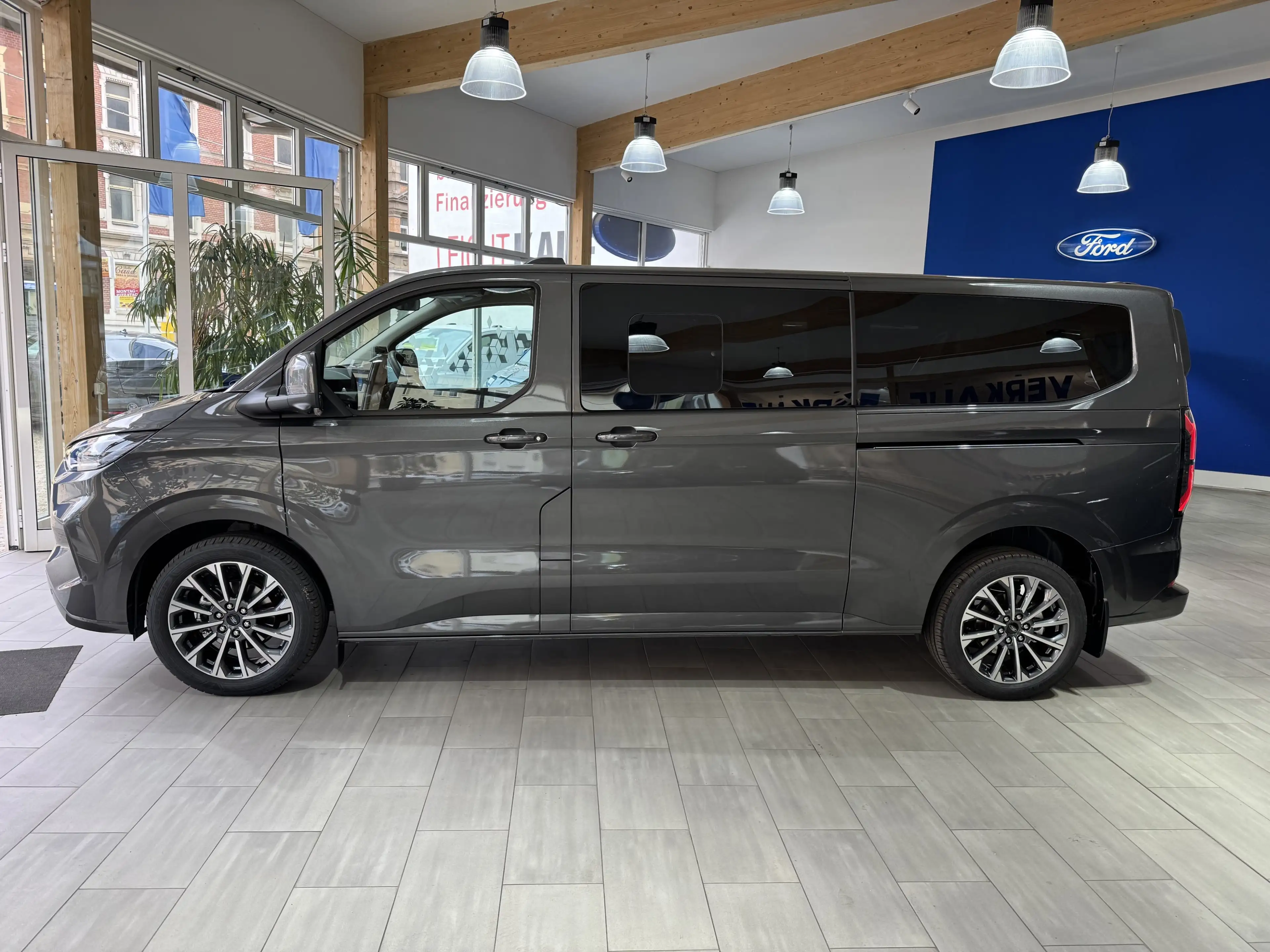 Ford Tourneo Custom Titanium X L2 MATRIX-LED / AGR-Sitze — photo 8