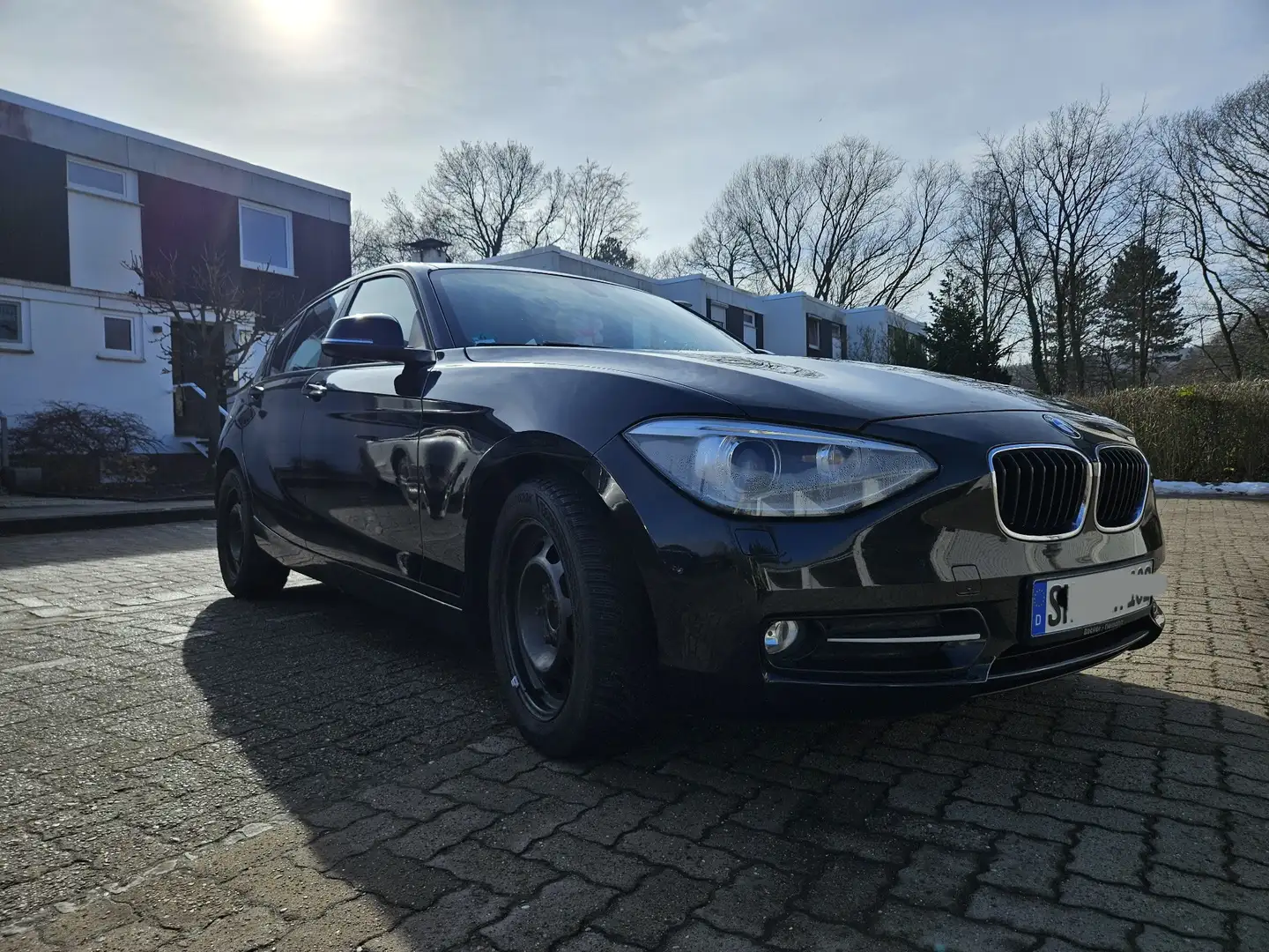 BMW 118 118 d Sport Line Czarny - 1