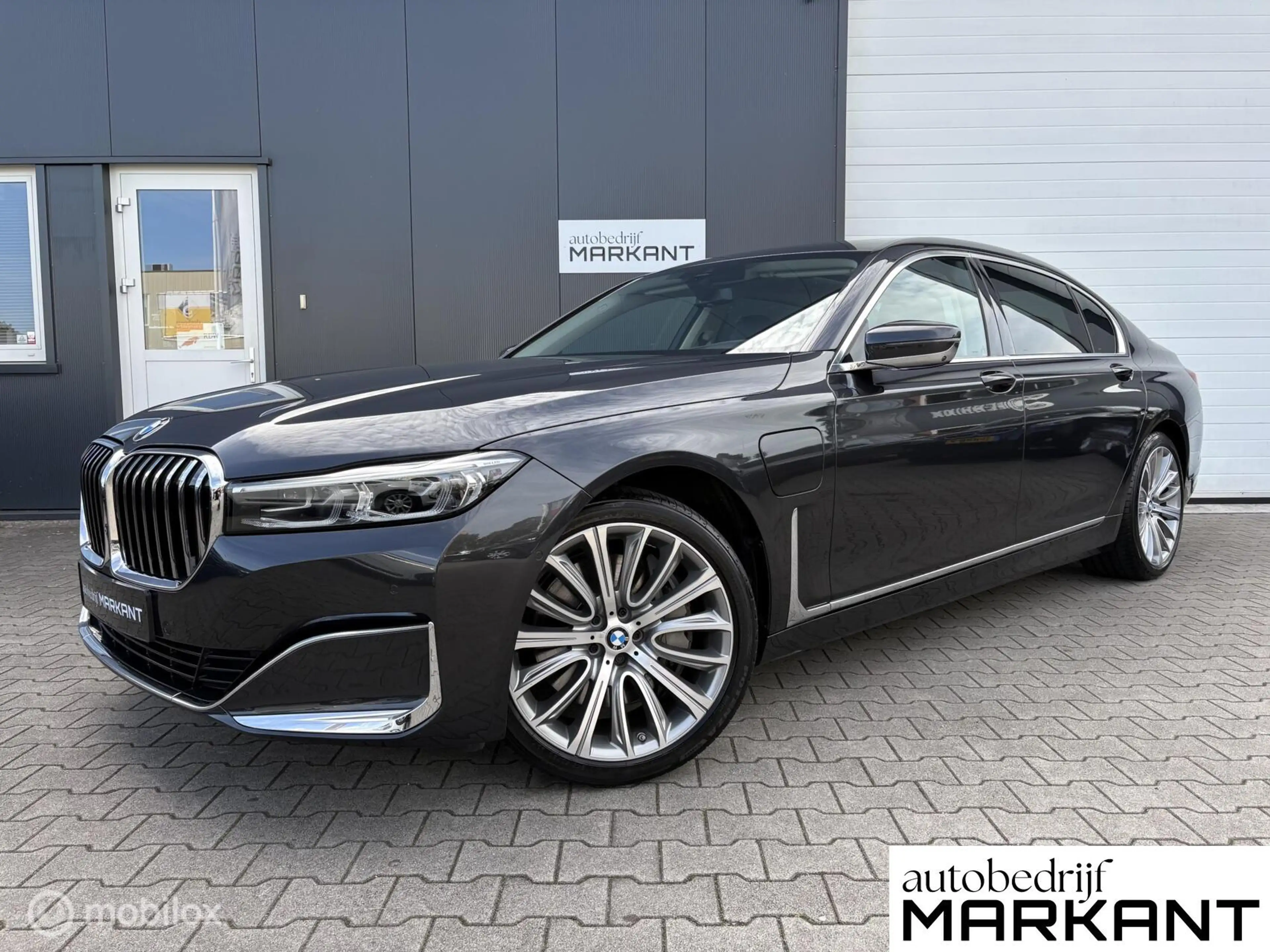 BMW 745 7-serie 745Le Sky Lounge / 4-Pers. / Luchtvering /