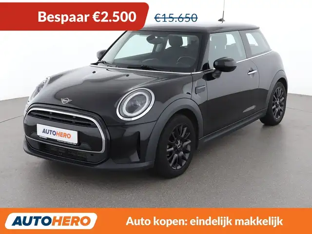 MINI One One Essential Trim