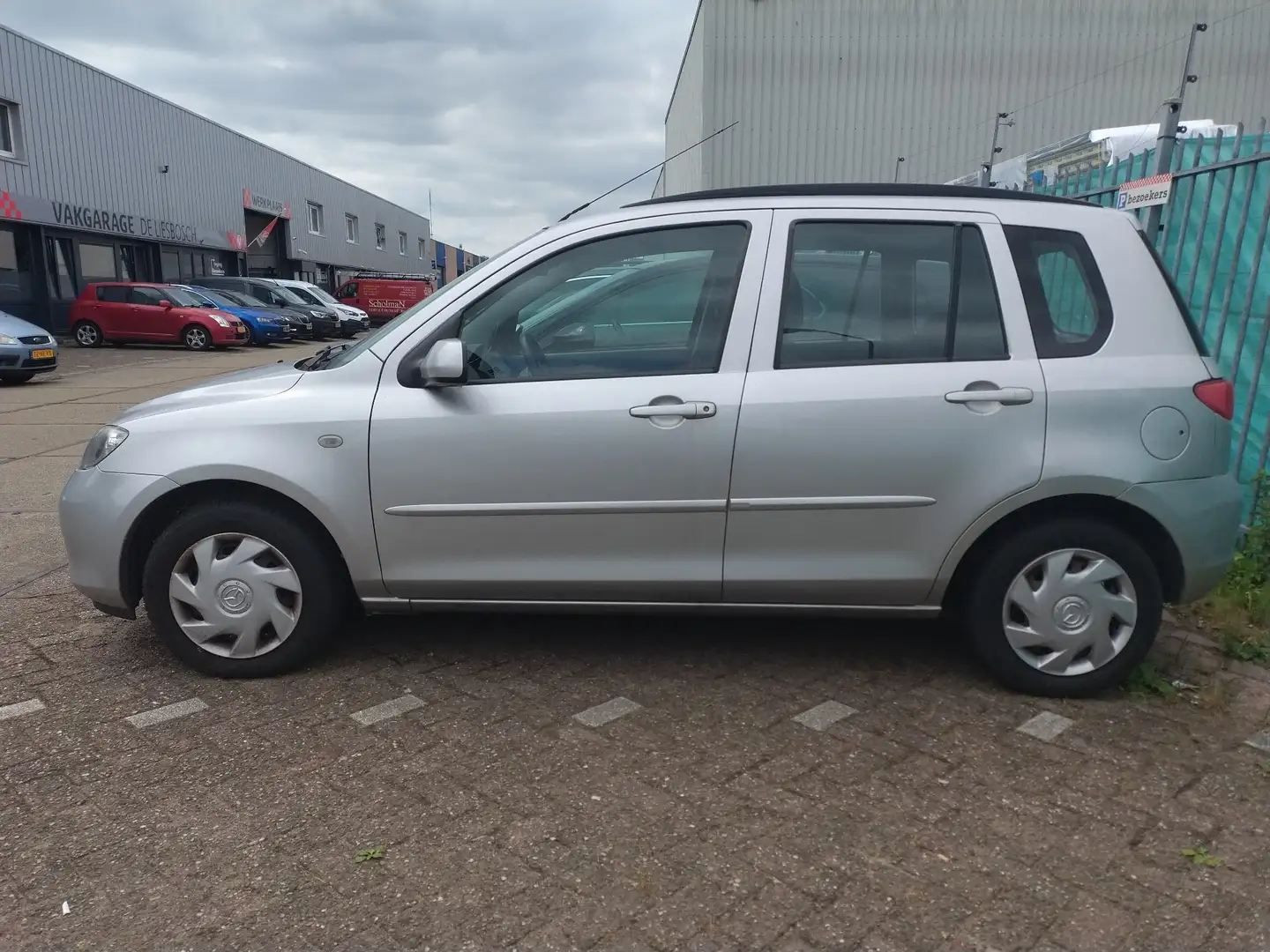 Mazda 2 1.4 Exclusive - Start niet Grijs - 2