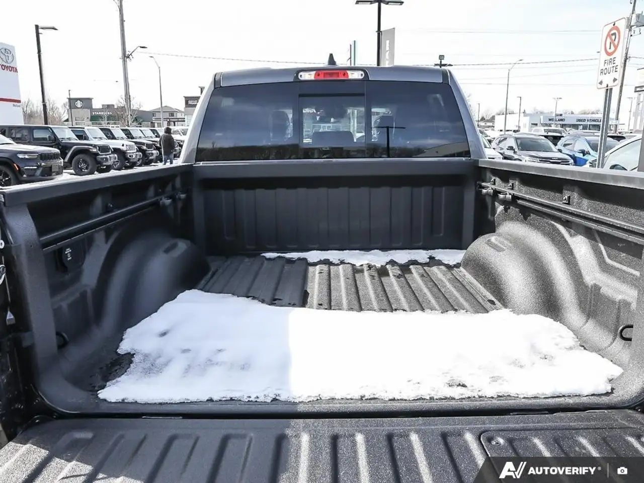 RAM 1500 снимка RAM 1500