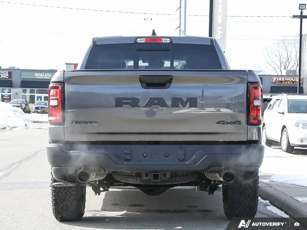 RAM 1500 снимка RAM 1500