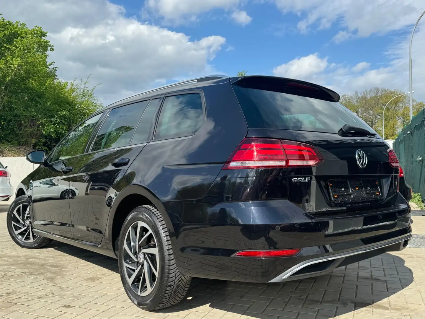 Volkswagen Golf VII Variant Join *Navi*Xenon*Lenkrad-Hz* Noir - 2