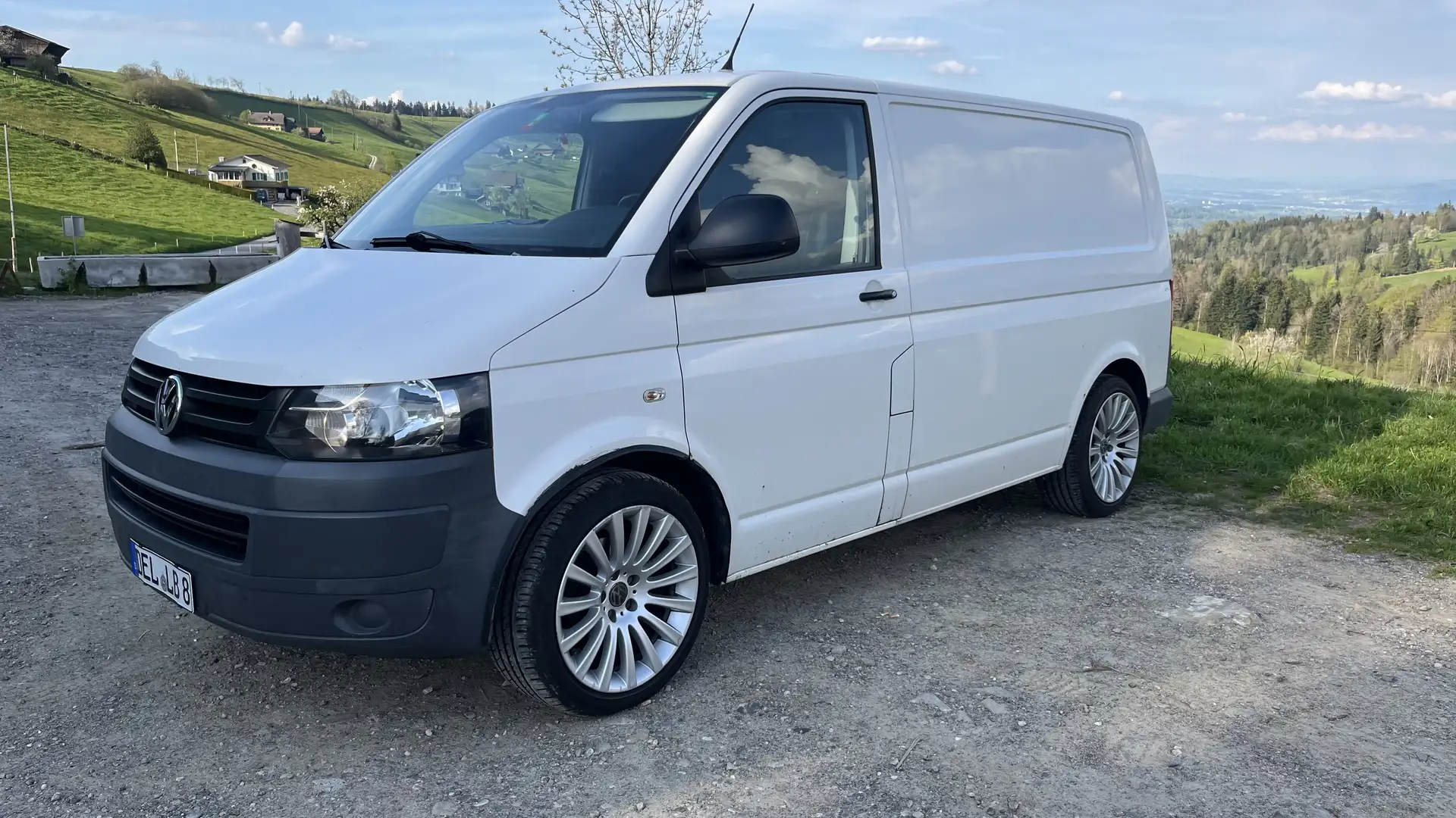 Volkswagen T5 Transporter 7EJ122/WF2/ZD2/1T3 Weiß - 1