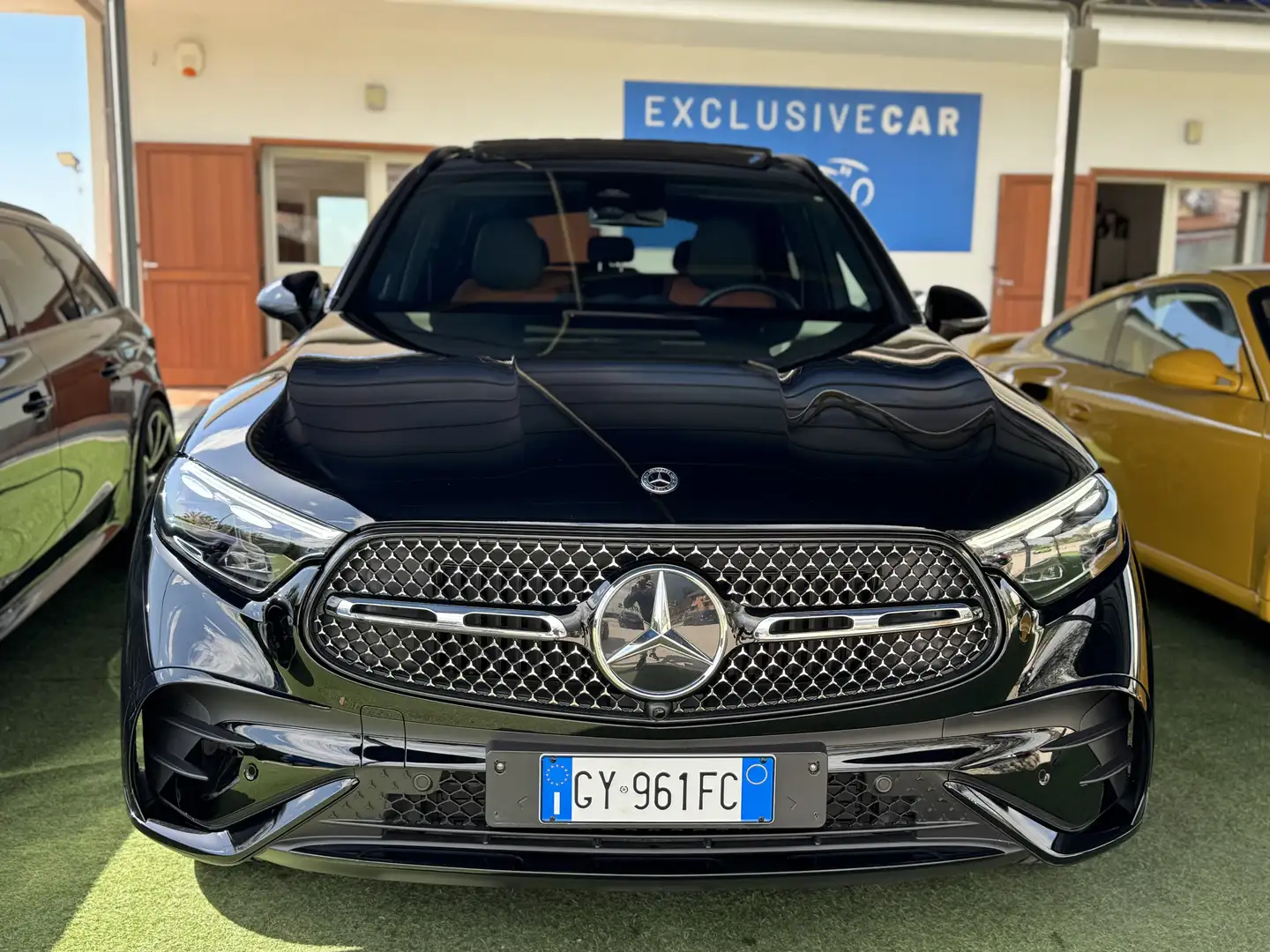 Mercedes-Benz GLC 200 GLC - X254 AMG Line Premium Plus 4matic auto Schwarz - 2