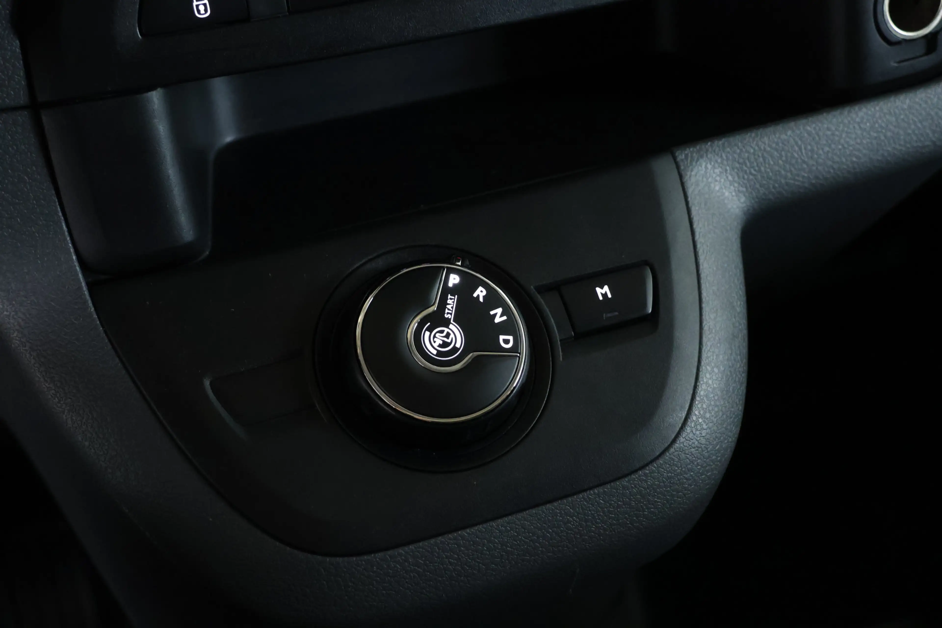 Peugeot Expert 2.0 BlueHDI 145 Standard Premium / Automaat / Crui — photo 13