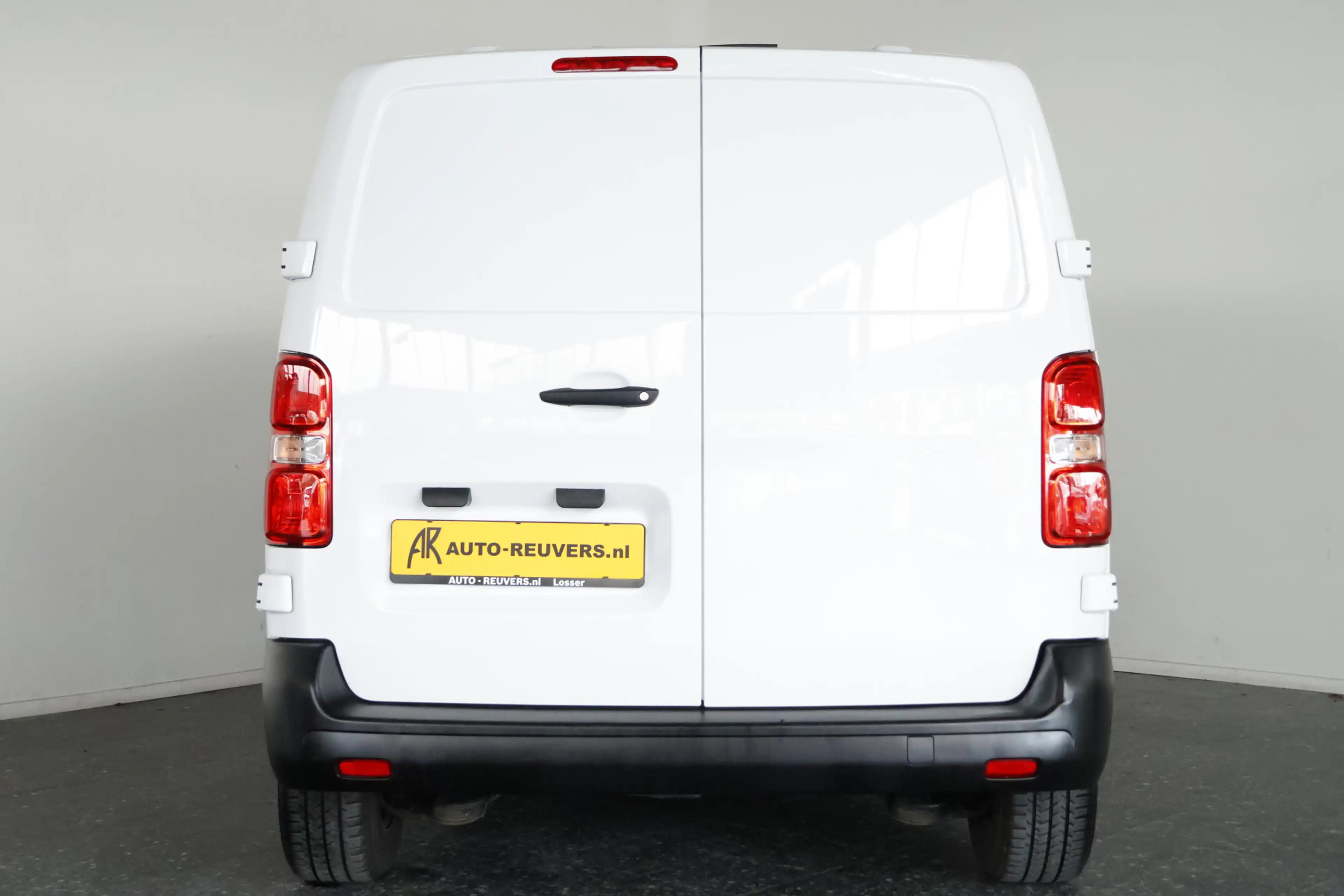 Peugeot Expert 2.0 BlueHDI 145 Standard Premium / Automaat / Crui — photo 7