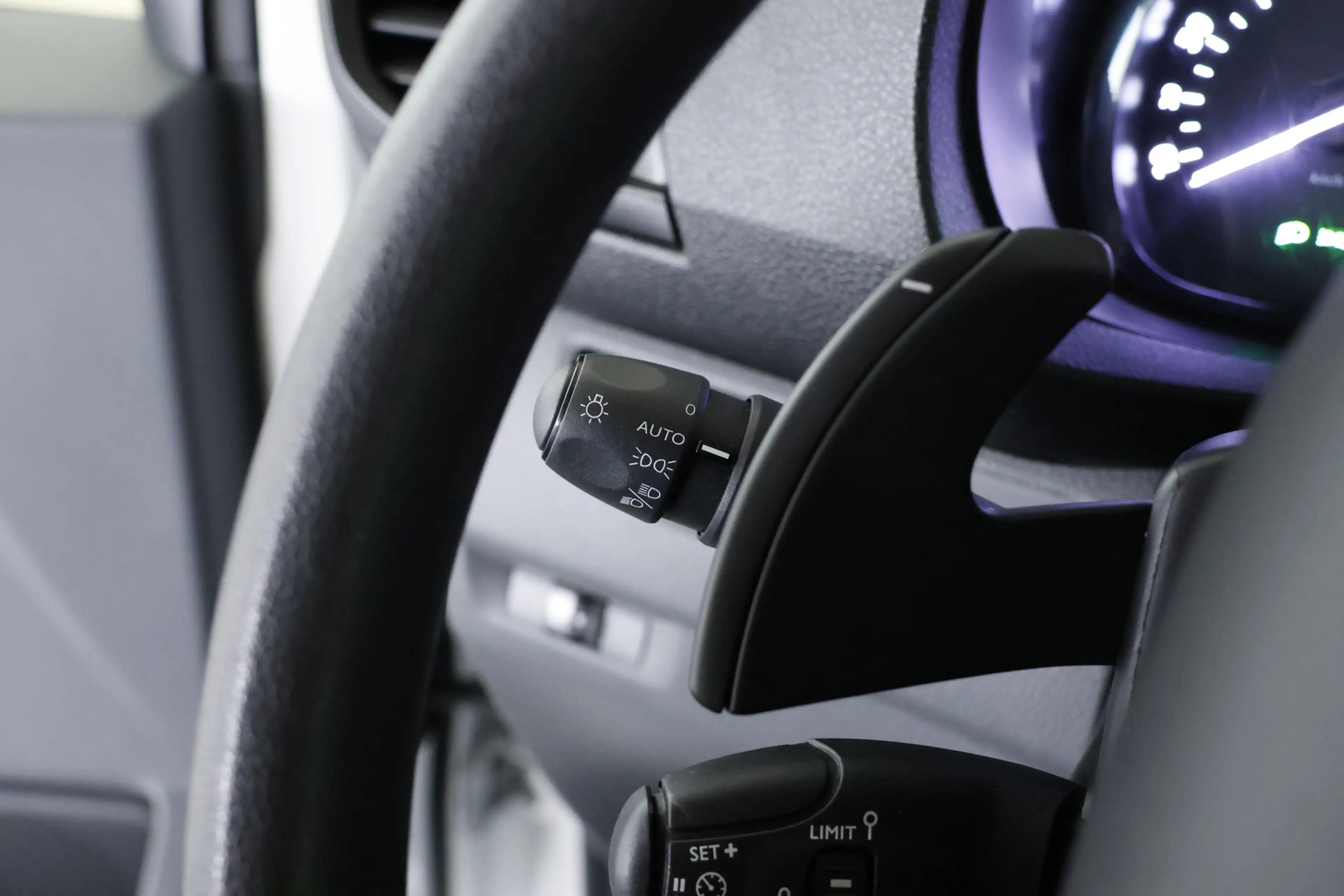 Peugeot Expert 2.0 BlueHDI 145 Standard Premium / Automaat / Crui — photo 16