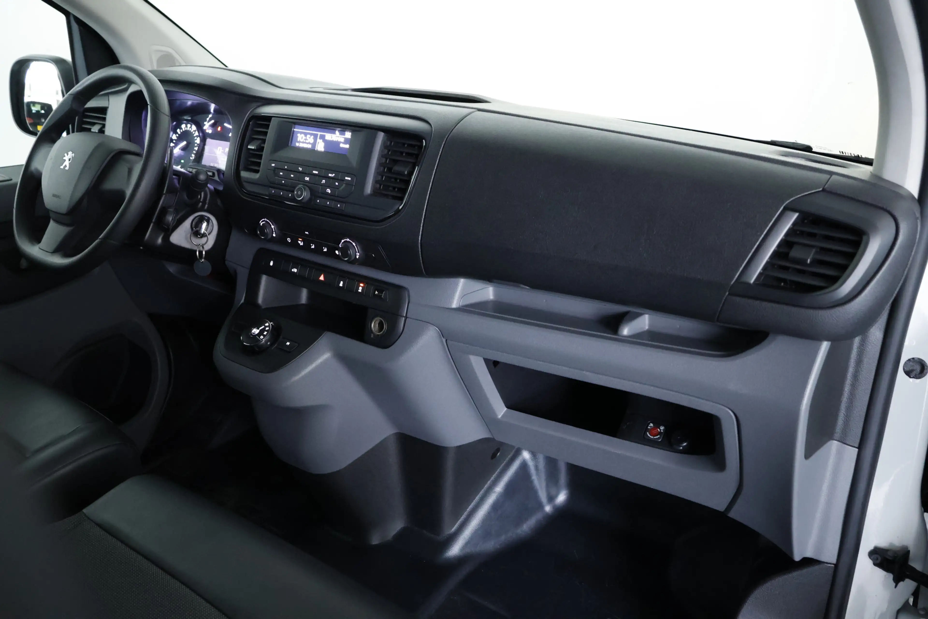 Peugeot Expert 2.0 BlueHDI 145 Standard Premium / Automaat / Crui — photo 3